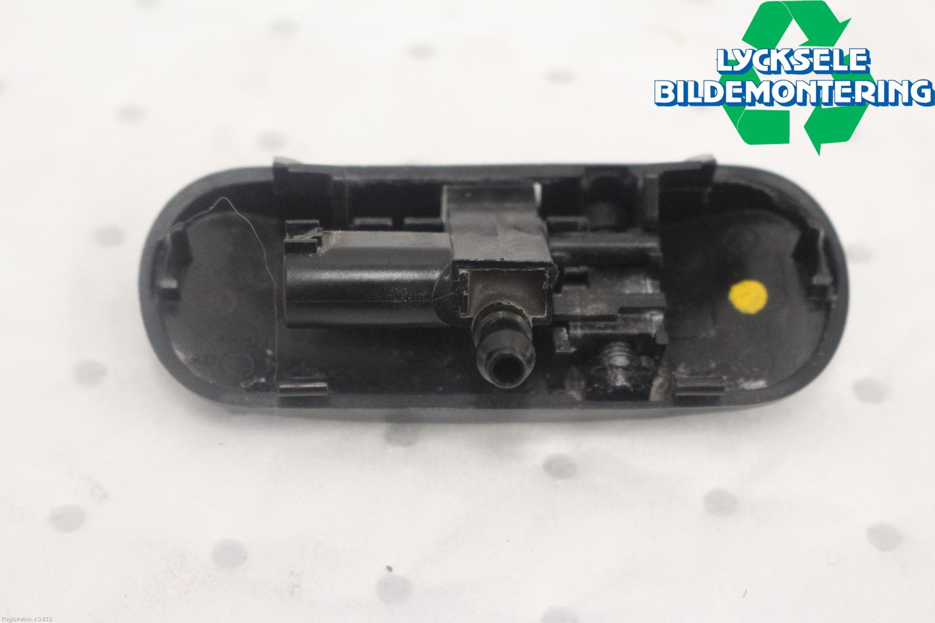 Audi A6 F2/C8 19- Spolarmunstycke Rutor