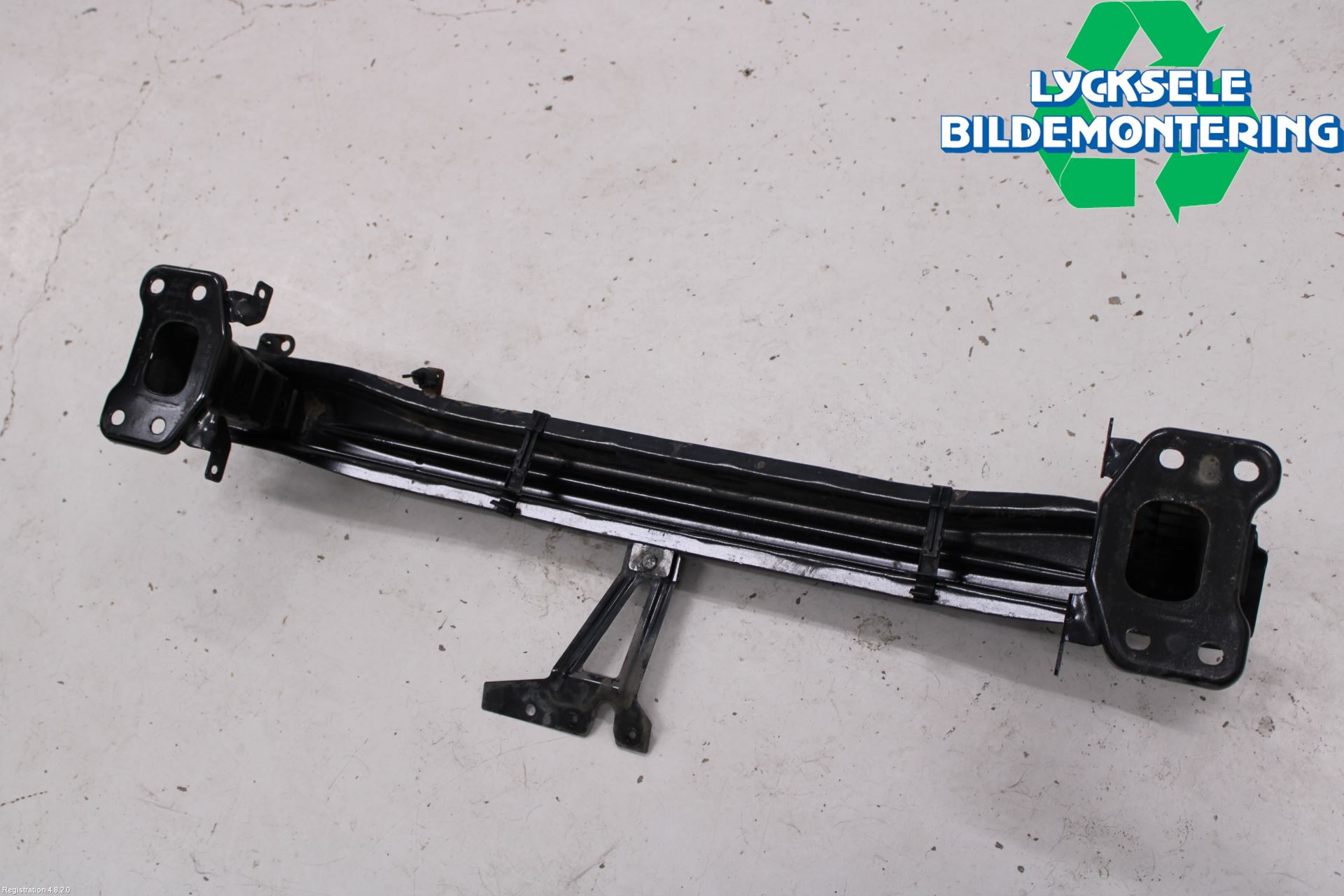 Skoda SUPERB 09-15 Stötfångarbalk Fram