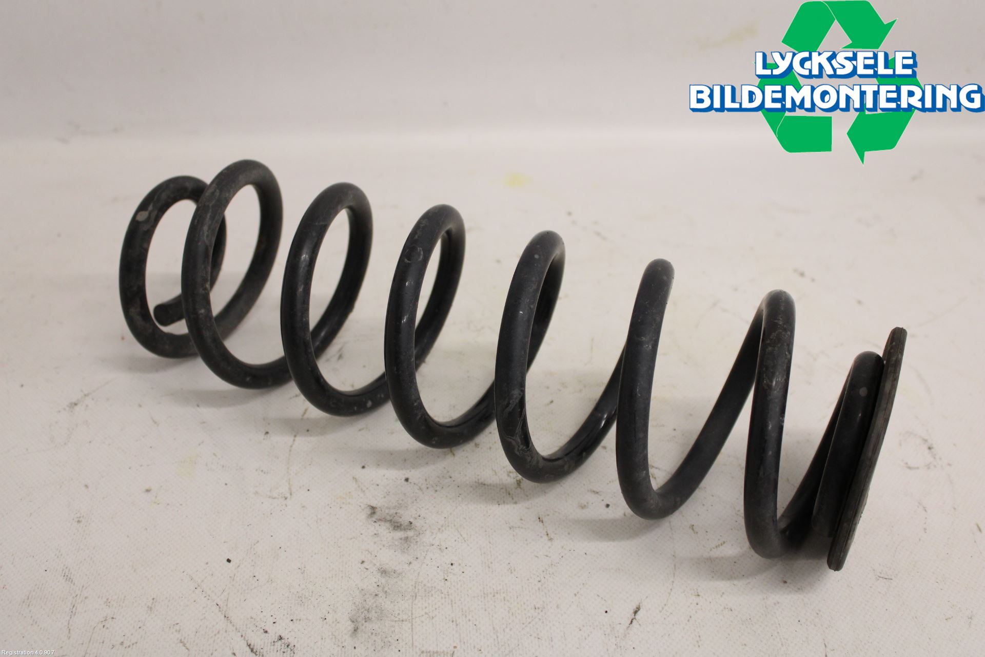 Skoda OCTAVIA (NX) 20- Fjäder Bak