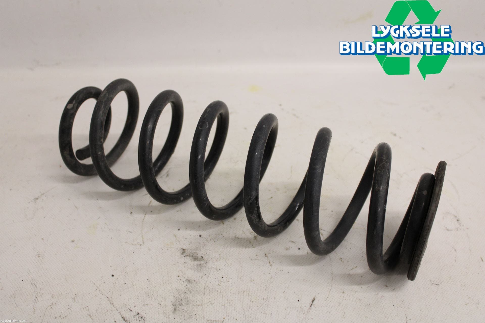 Skoda OCTAVIA (NX) 20- Fjäder Bak