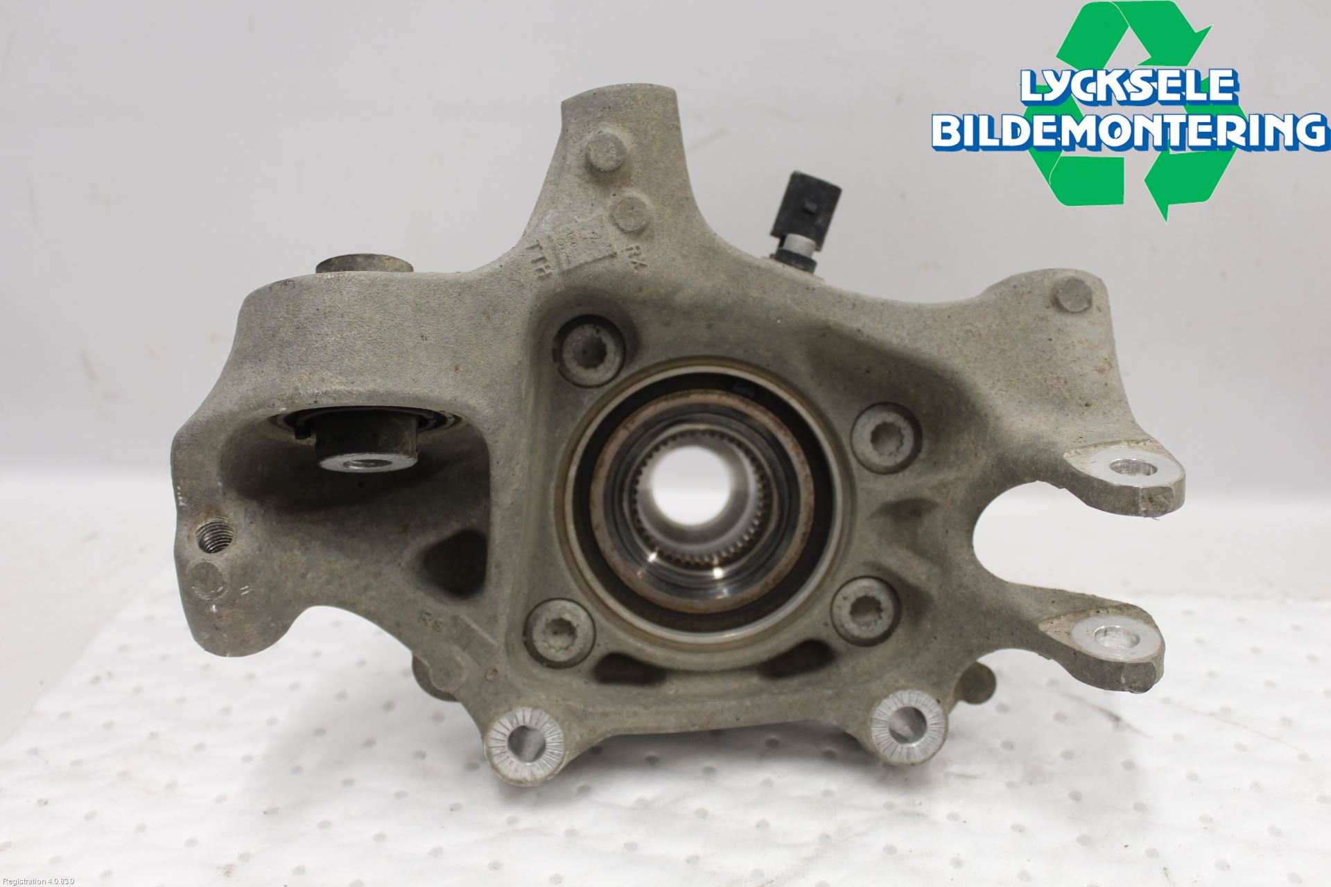 Audi A6 F2/C8 19- Hjullagerhus-Spindel Vä B