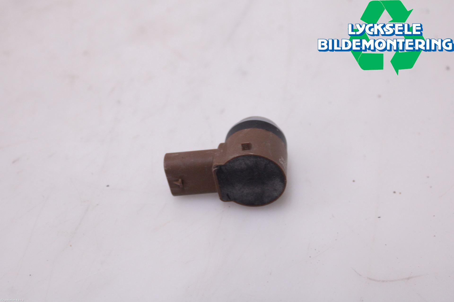 Suzuki SX4 S-CROSS 22- Parkeringshjälp Frontsensor