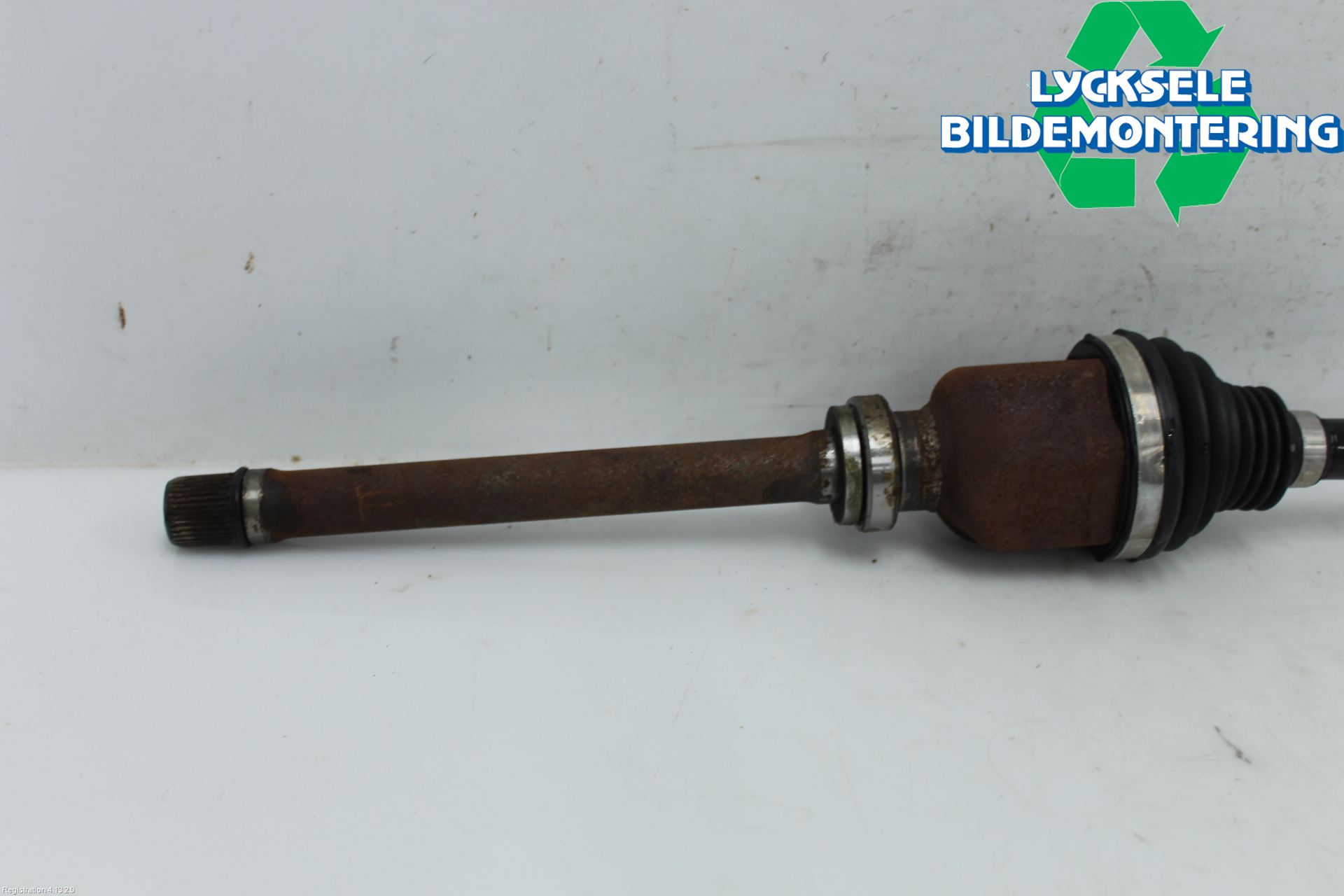 Peugeot 2008/E-2008 20- Drivaxel Fram Höger