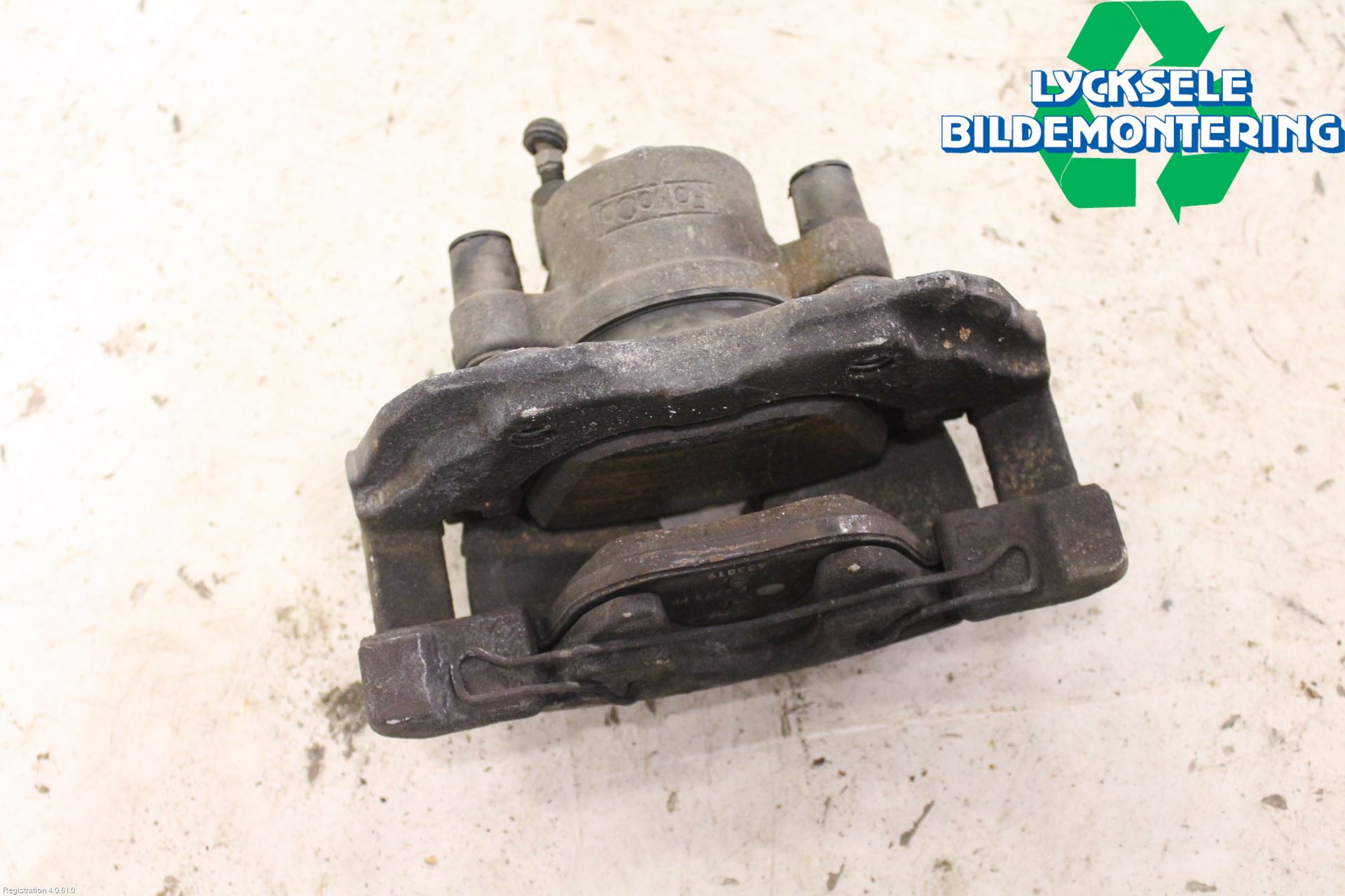 Ford FOCUS 15-18 Bromsok Fram Vänster