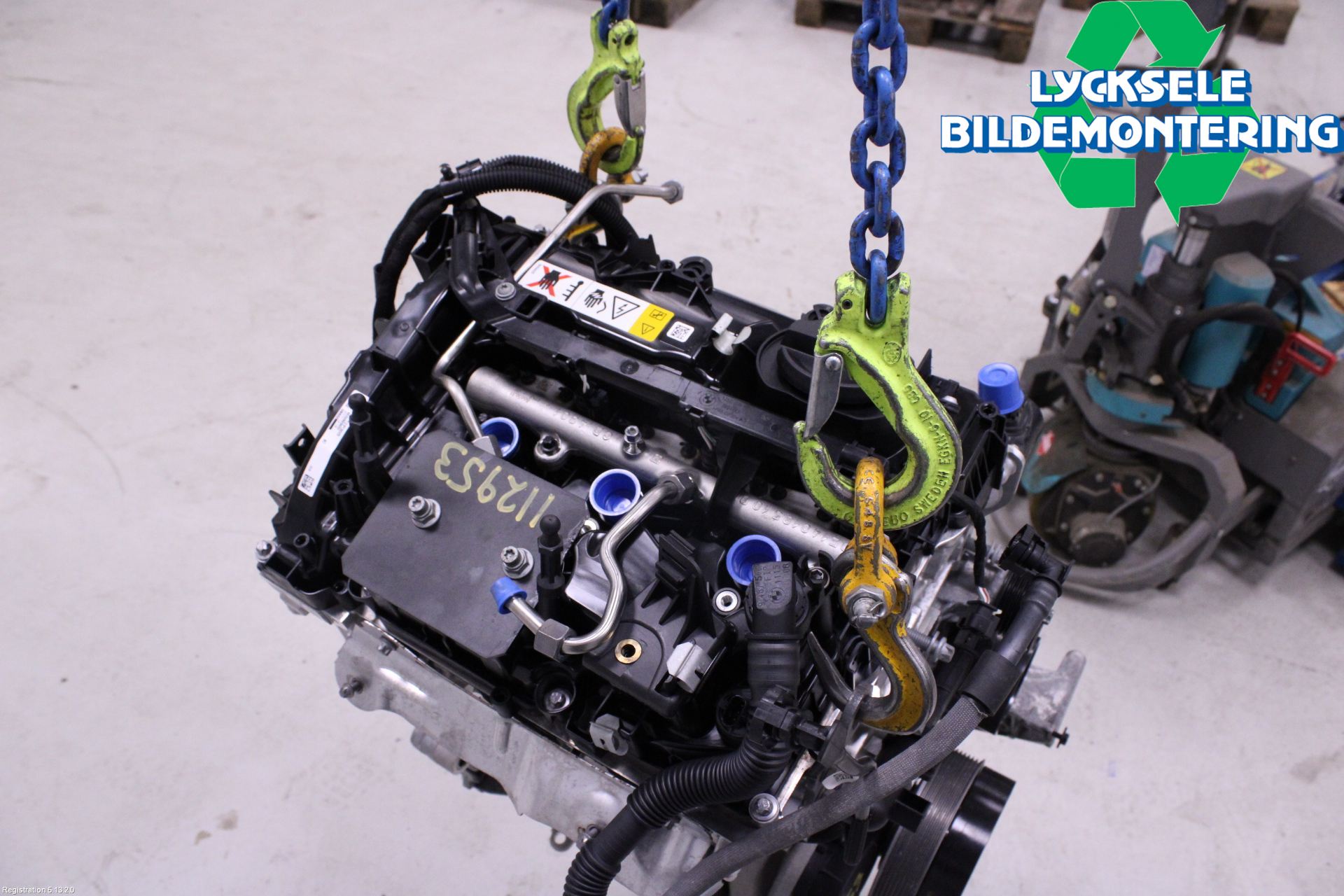 BMW X1/iX1 U11 23- Motor Bensin