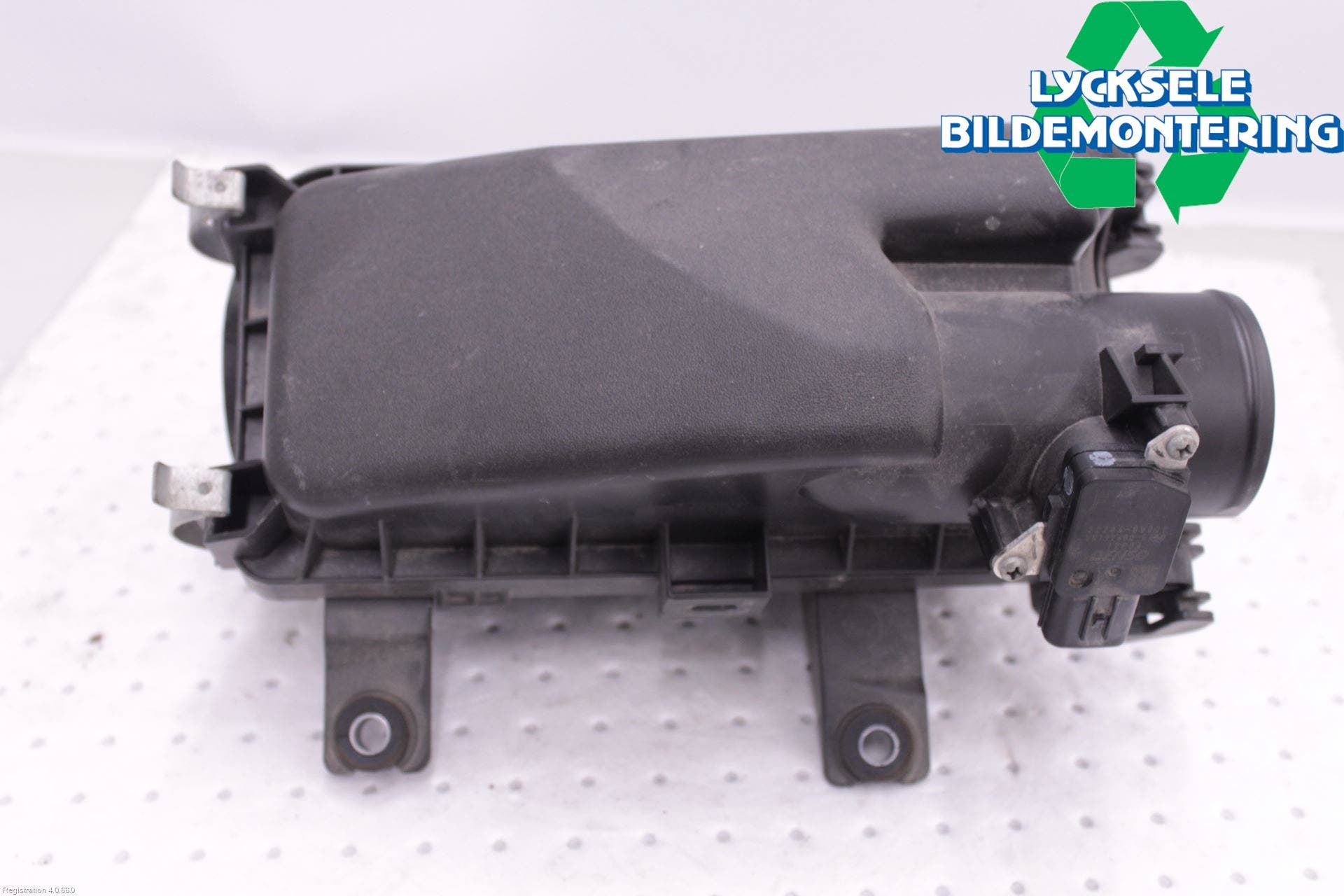 Toyota YARIS XP130 12-14 Luftrenare