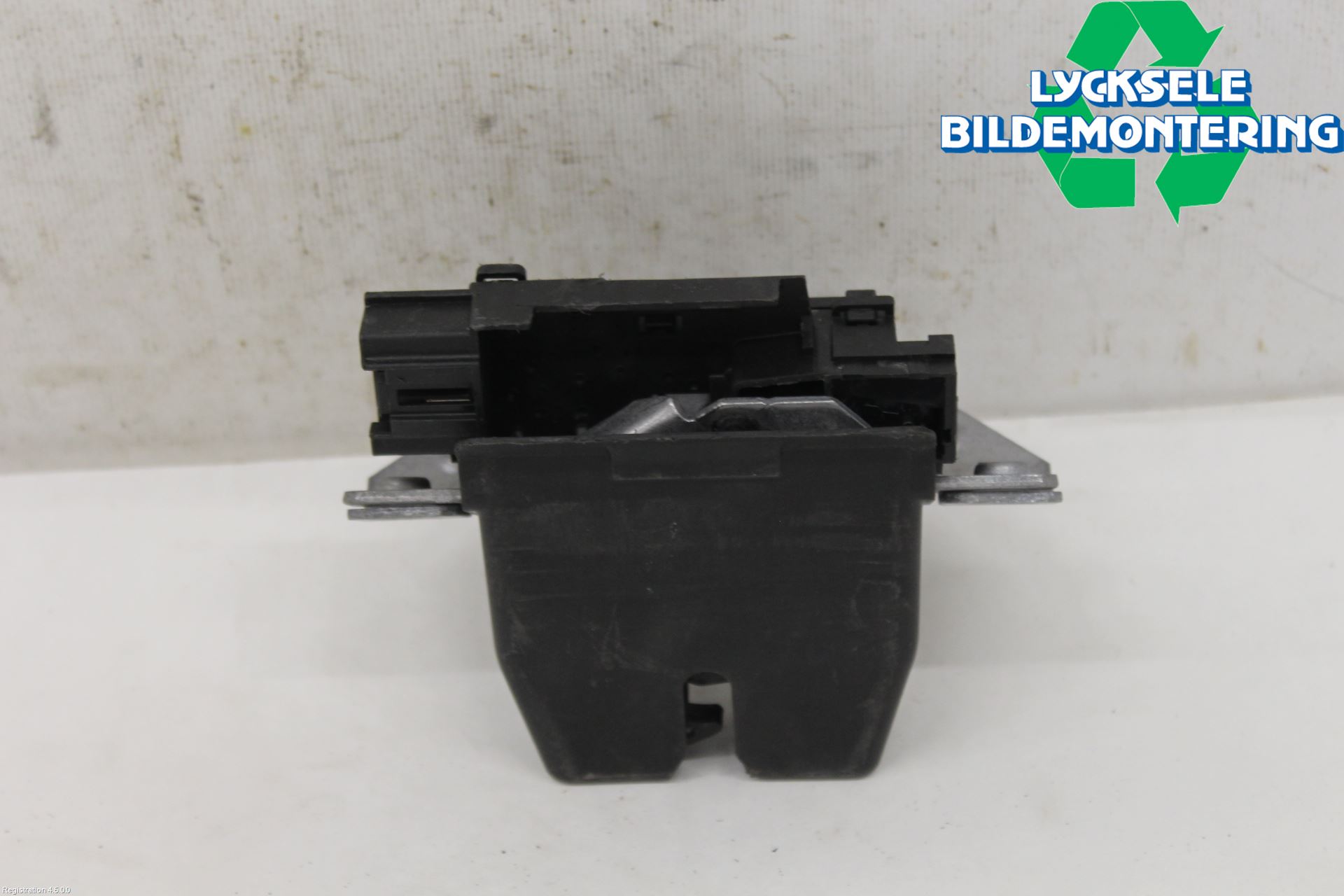 Ford KUGA 17-19 Låskista Baklucka