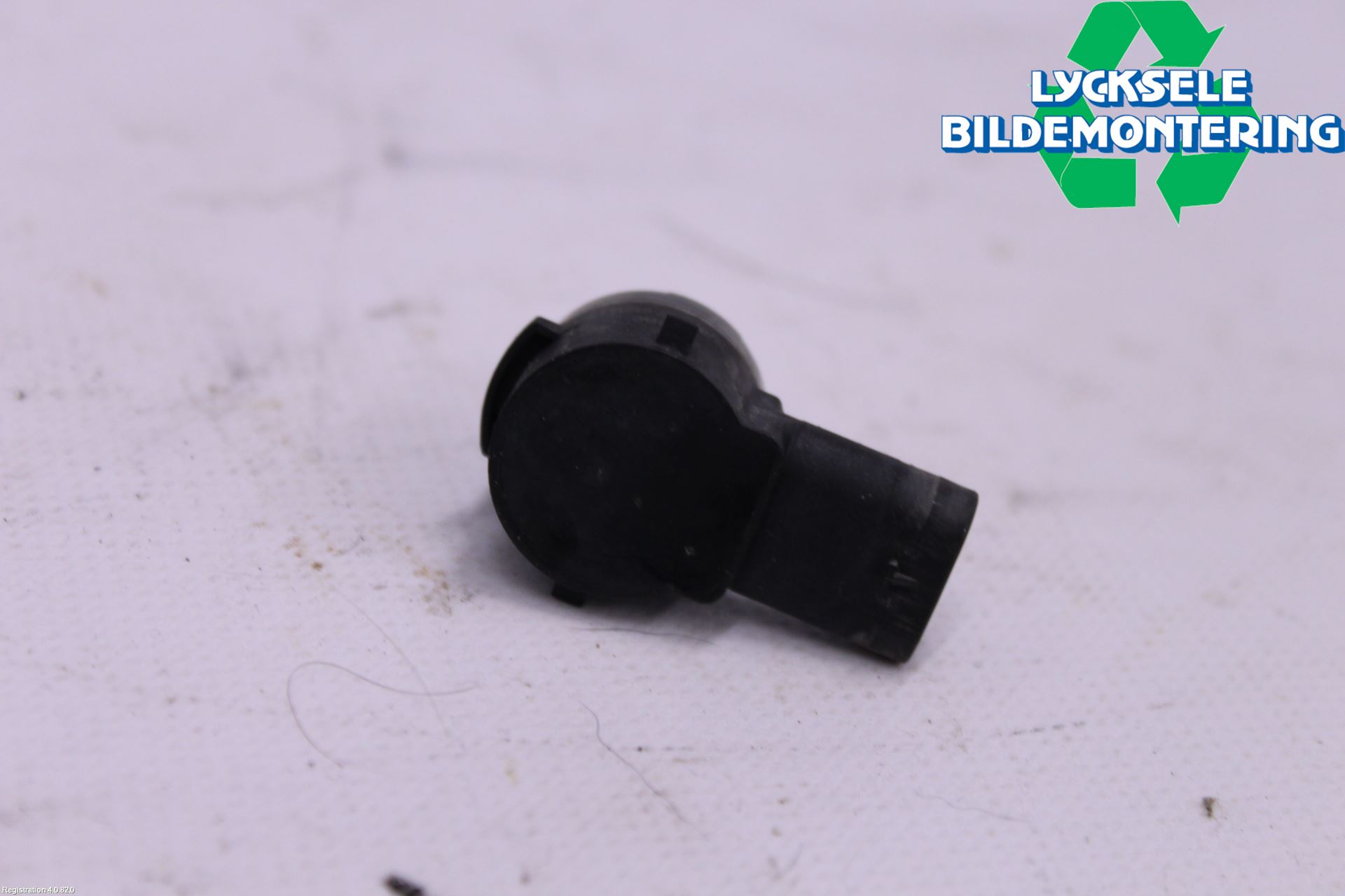 Volkswagen VW AMAROK 2H 10-22 Parkeringshjälp Frontsensor