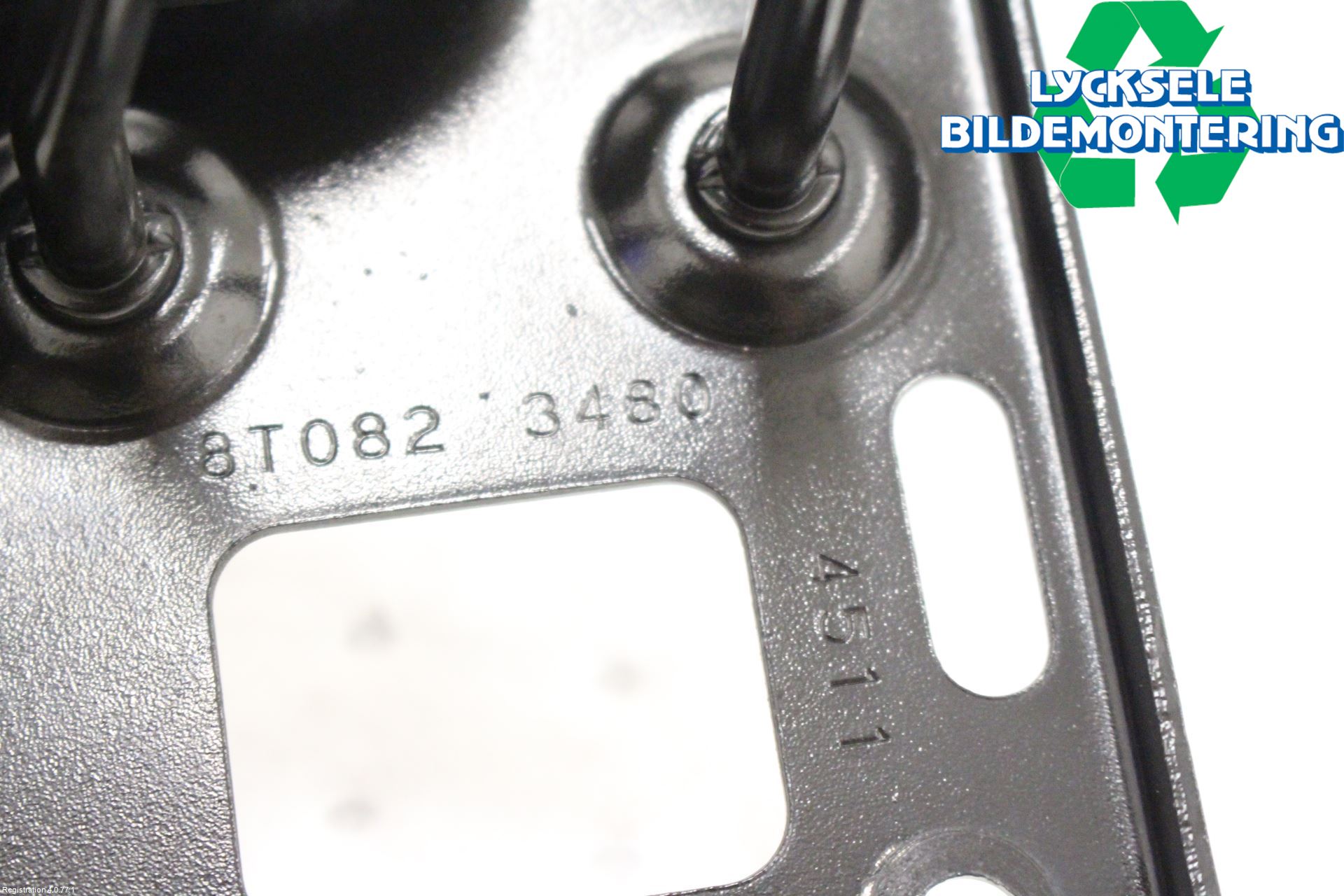 Audi A4 12-15 Huv Spärr