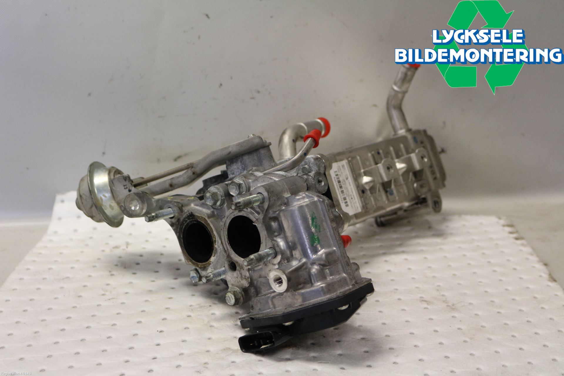 Toyota HILUX 16- Avgaskylare