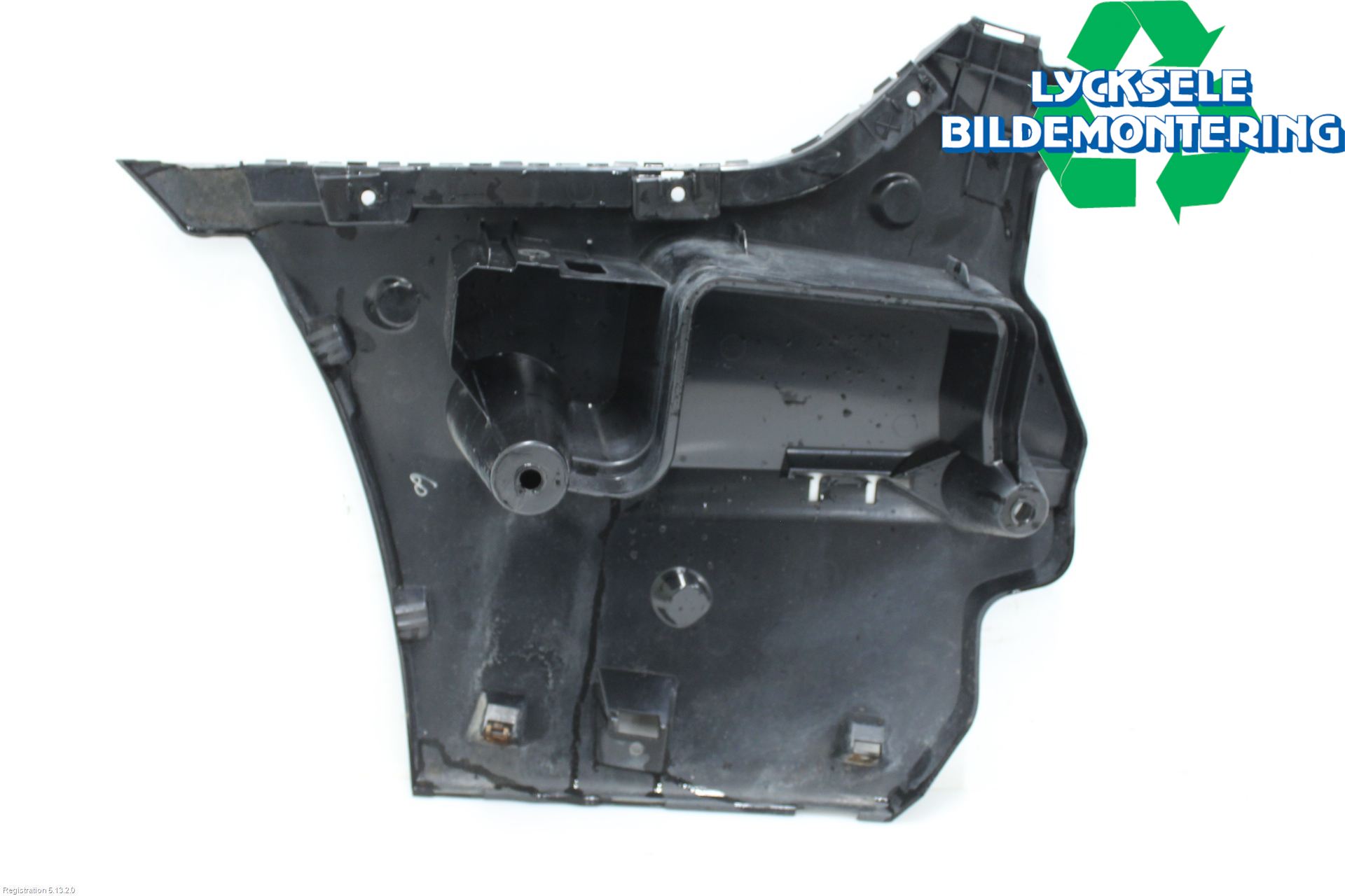 BMW 5 F10/F11/F18 09-17 Stötfångarfäste Bak Hö