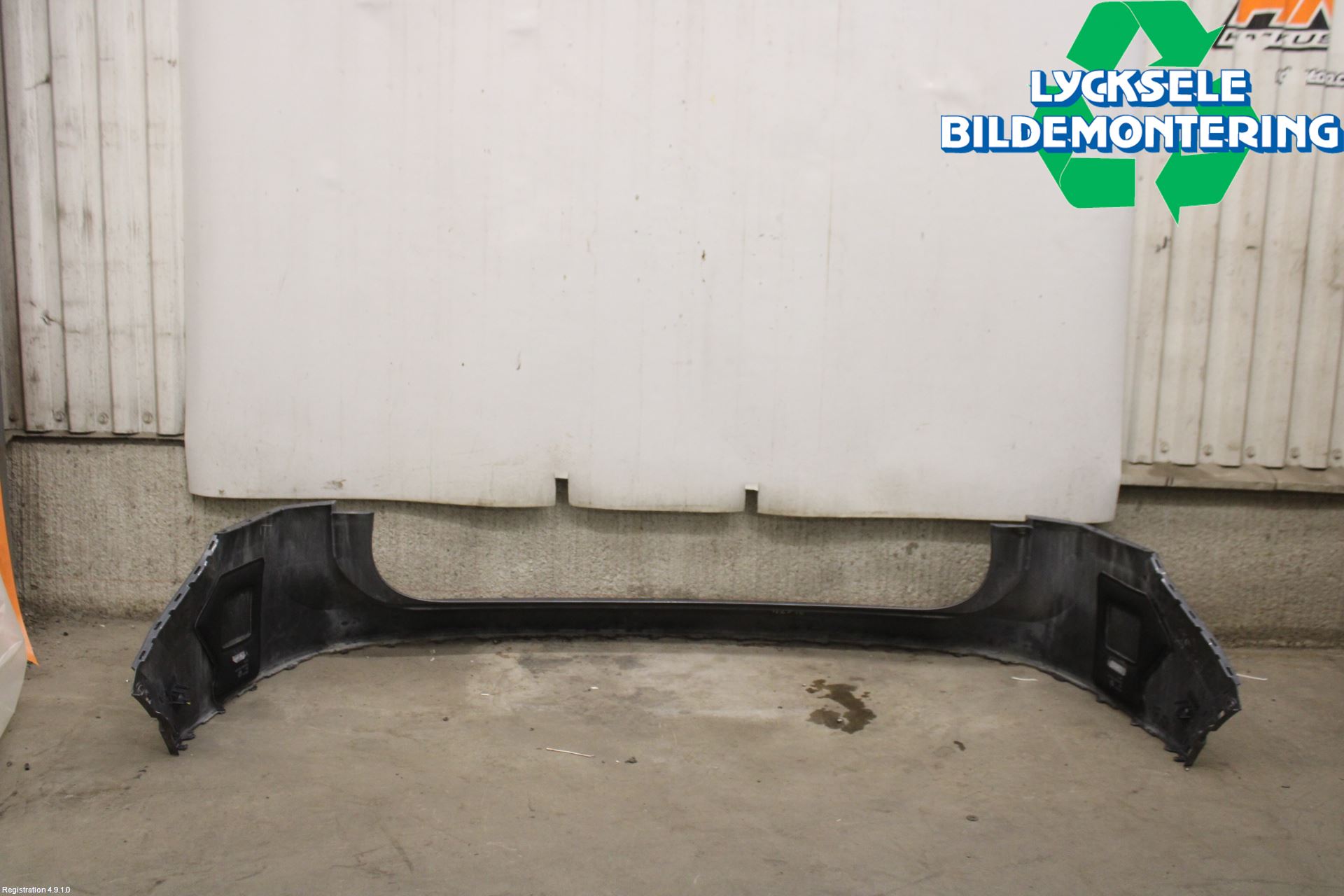 Volkswagen VW TIGUAN 16-24 Stötfångarbeklädnad Bak