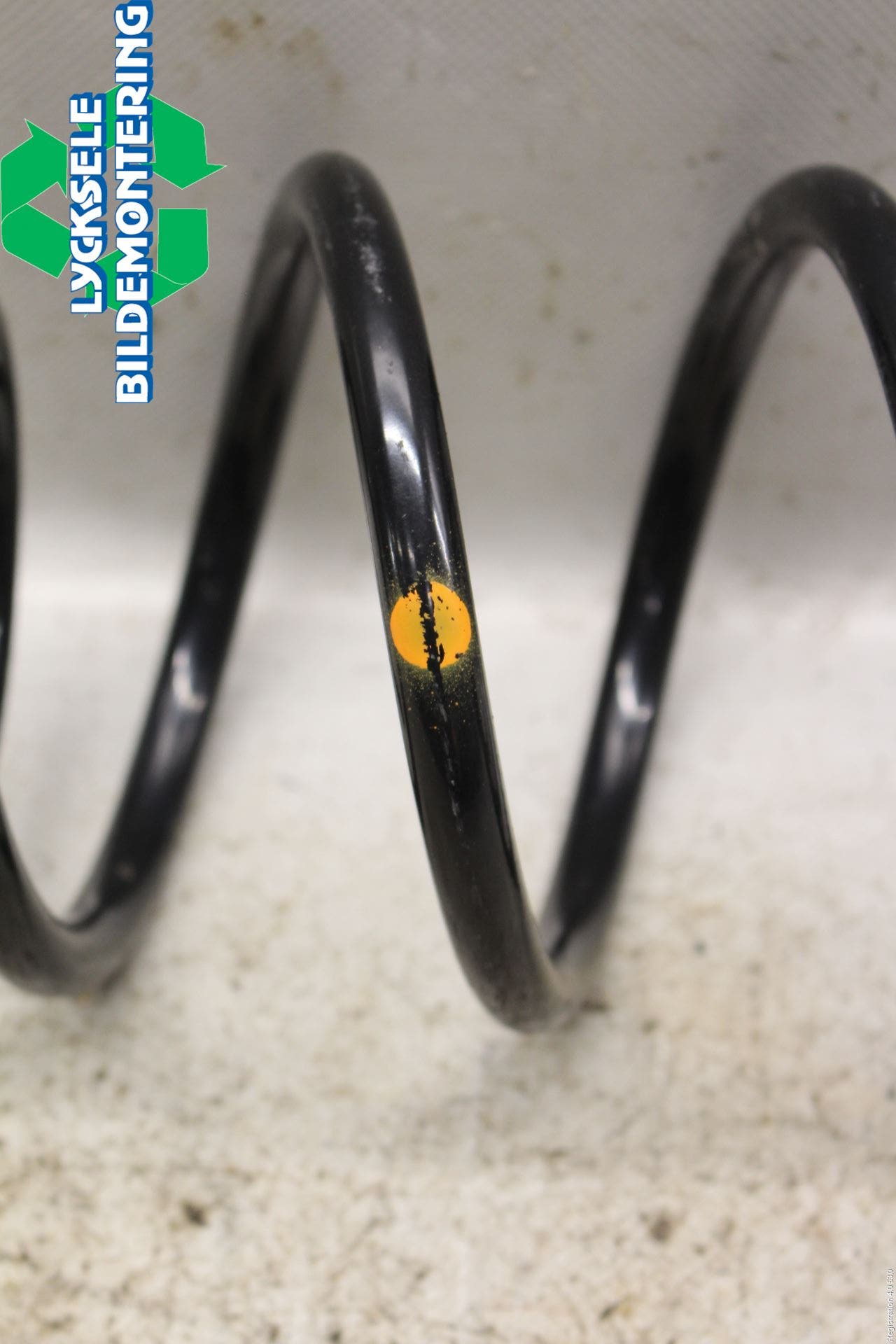 Toyota YARIS XP130 15-20 Fjäder Bak