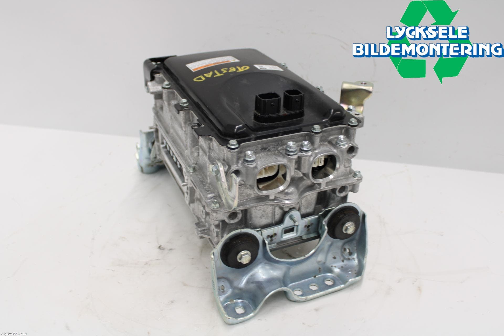 Toyota C-HR 16-23 Inverter Hybrid