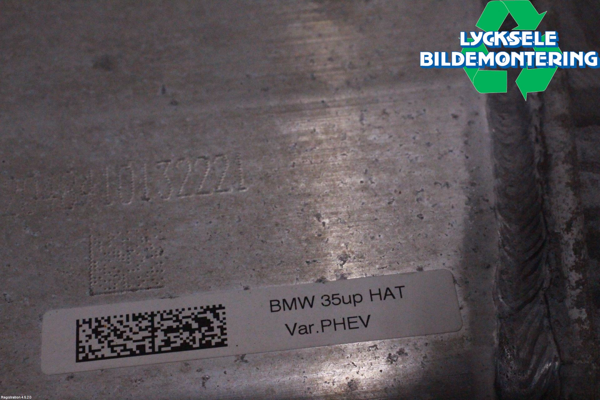 BMW 5 G30/G31/F90 17-23 Bakaxelbalk