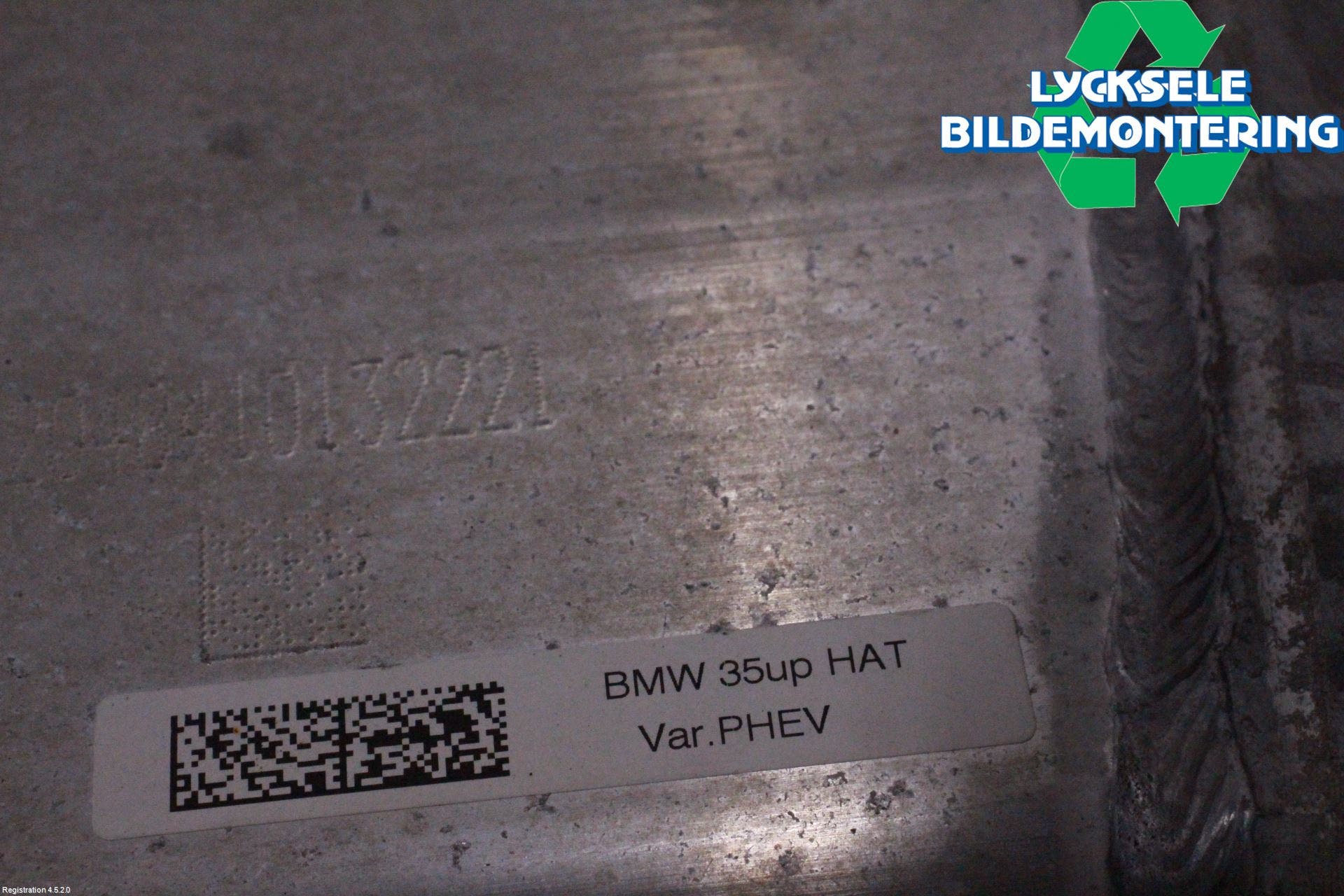 BMW 5 G30/G31/F90 17-23 Bakaxelbalk