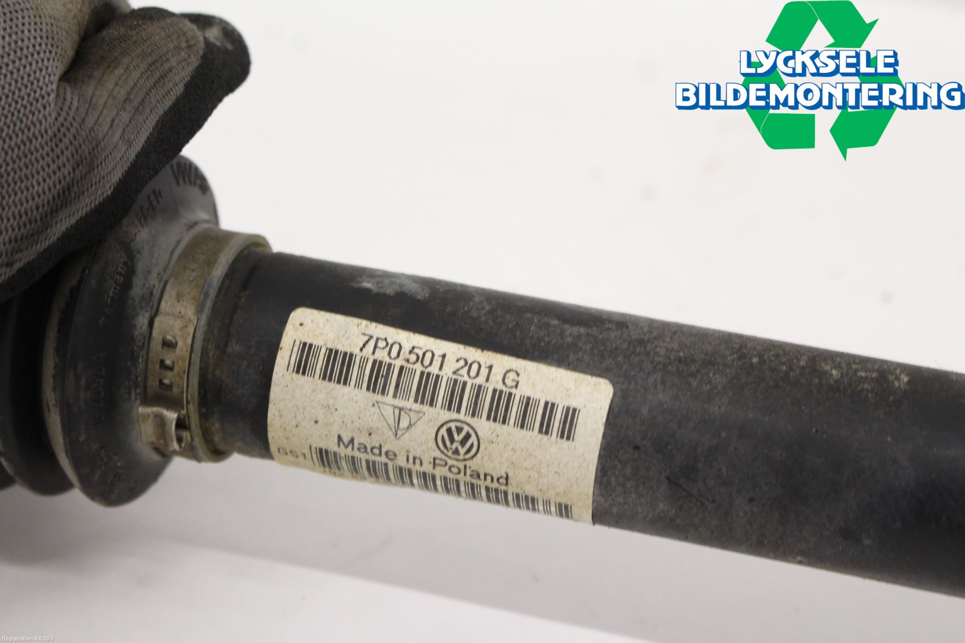 Volkswagen VW TOUAREG 7P 11-18 Drivaxel Bak Vänster