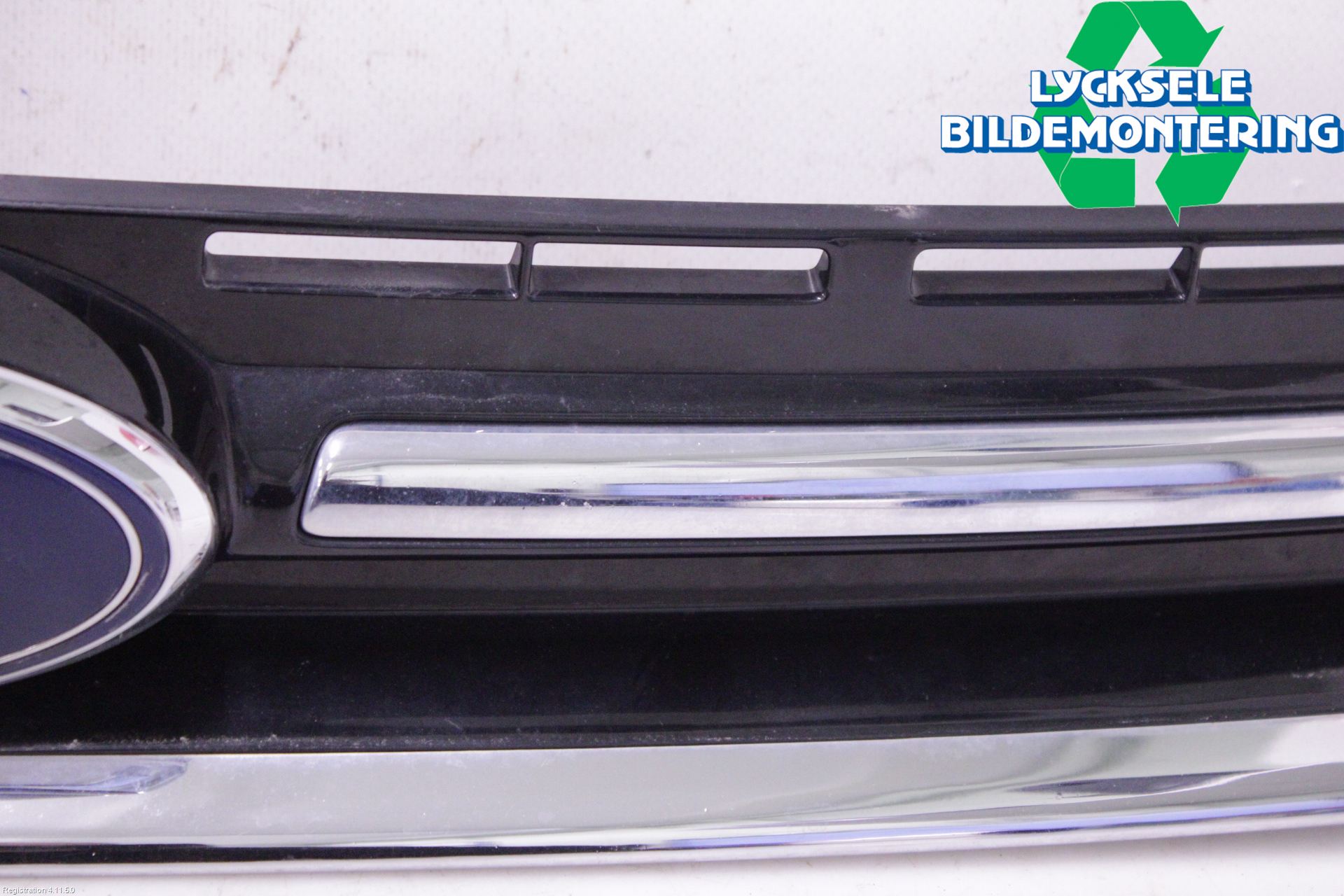 Ford KUGA 13-16 Grill Komp