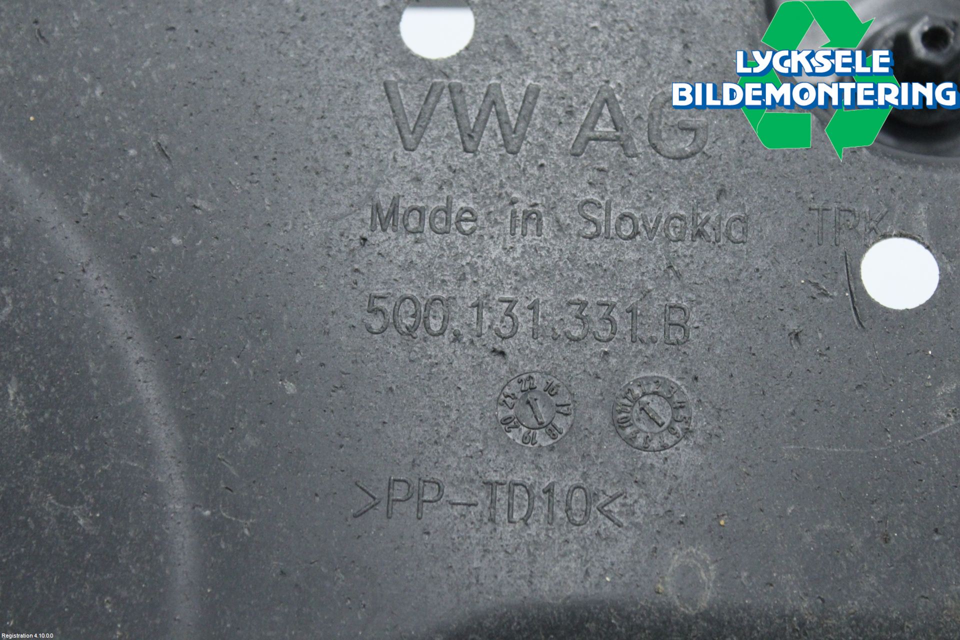Volkswagen VW T-ROC 18- Adblue Tank