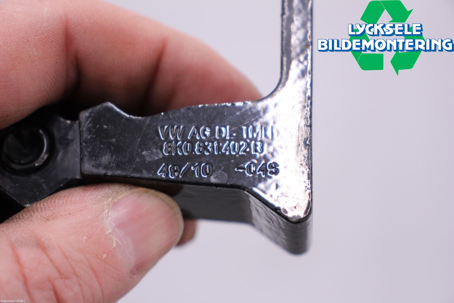 Audi A4/S4 08-11 Dörrgångjärn