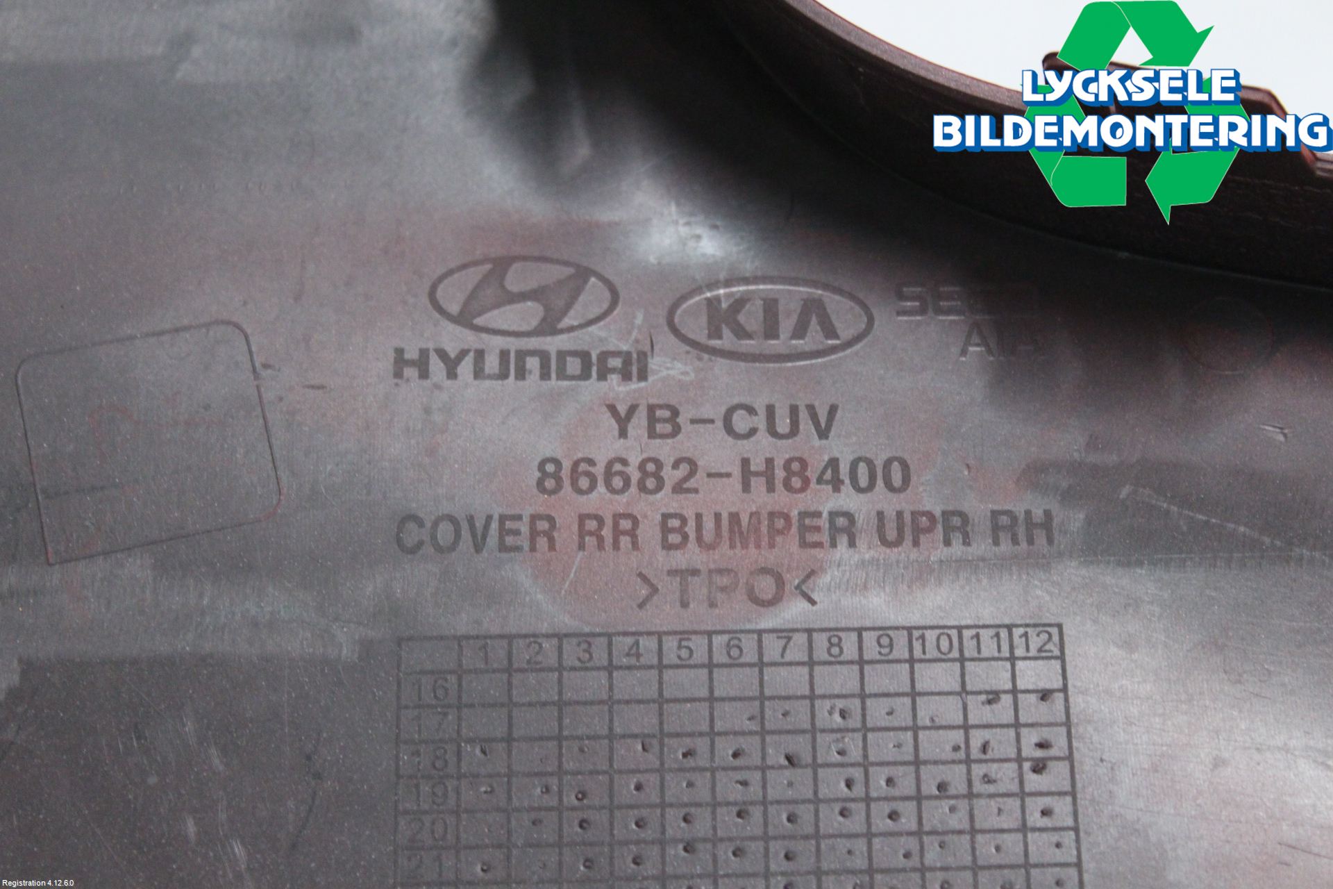 Kia STONIC 18->> Stötfångardel Bak Hö