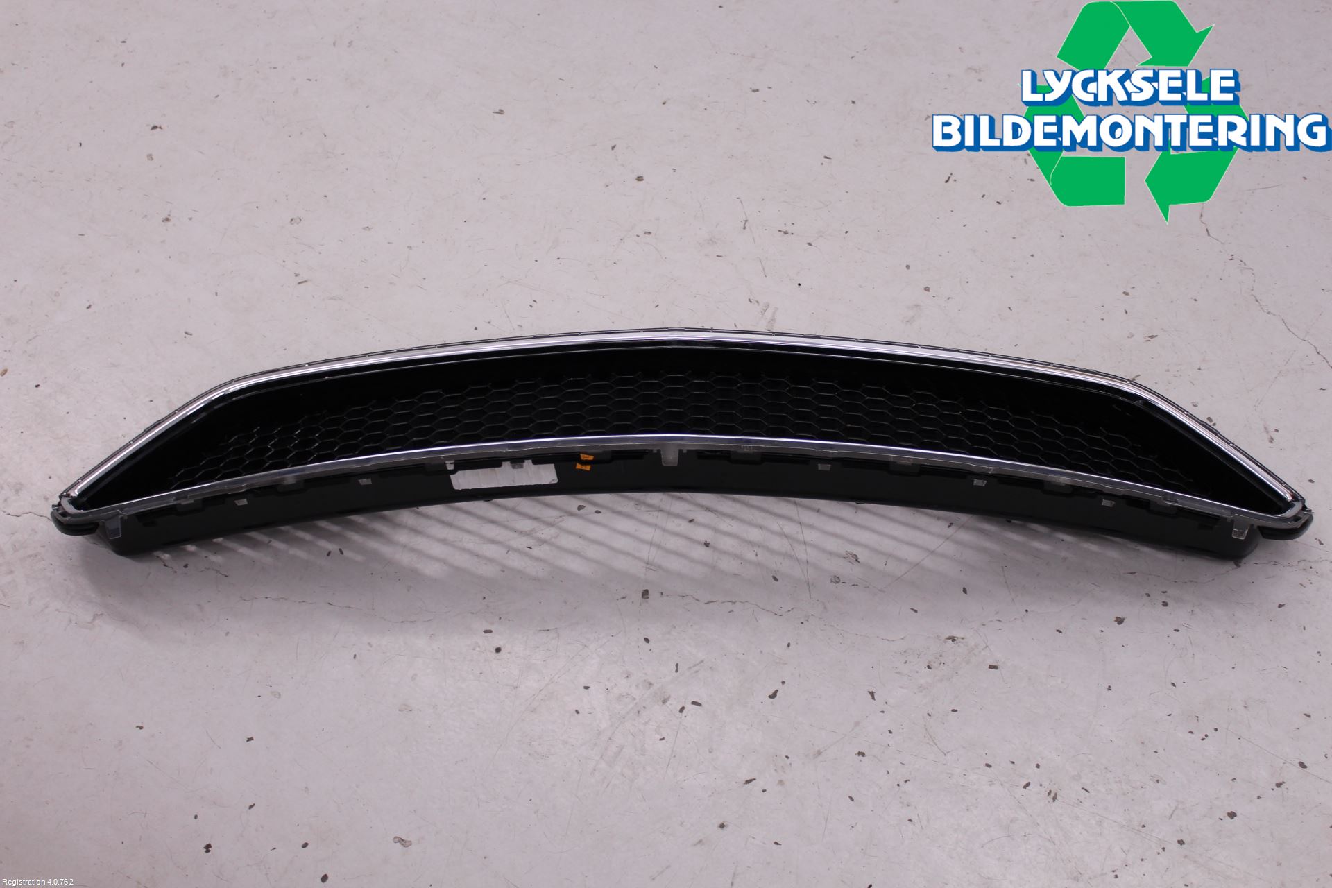 Ford MUSTANG VI 15-22 Grill Komp