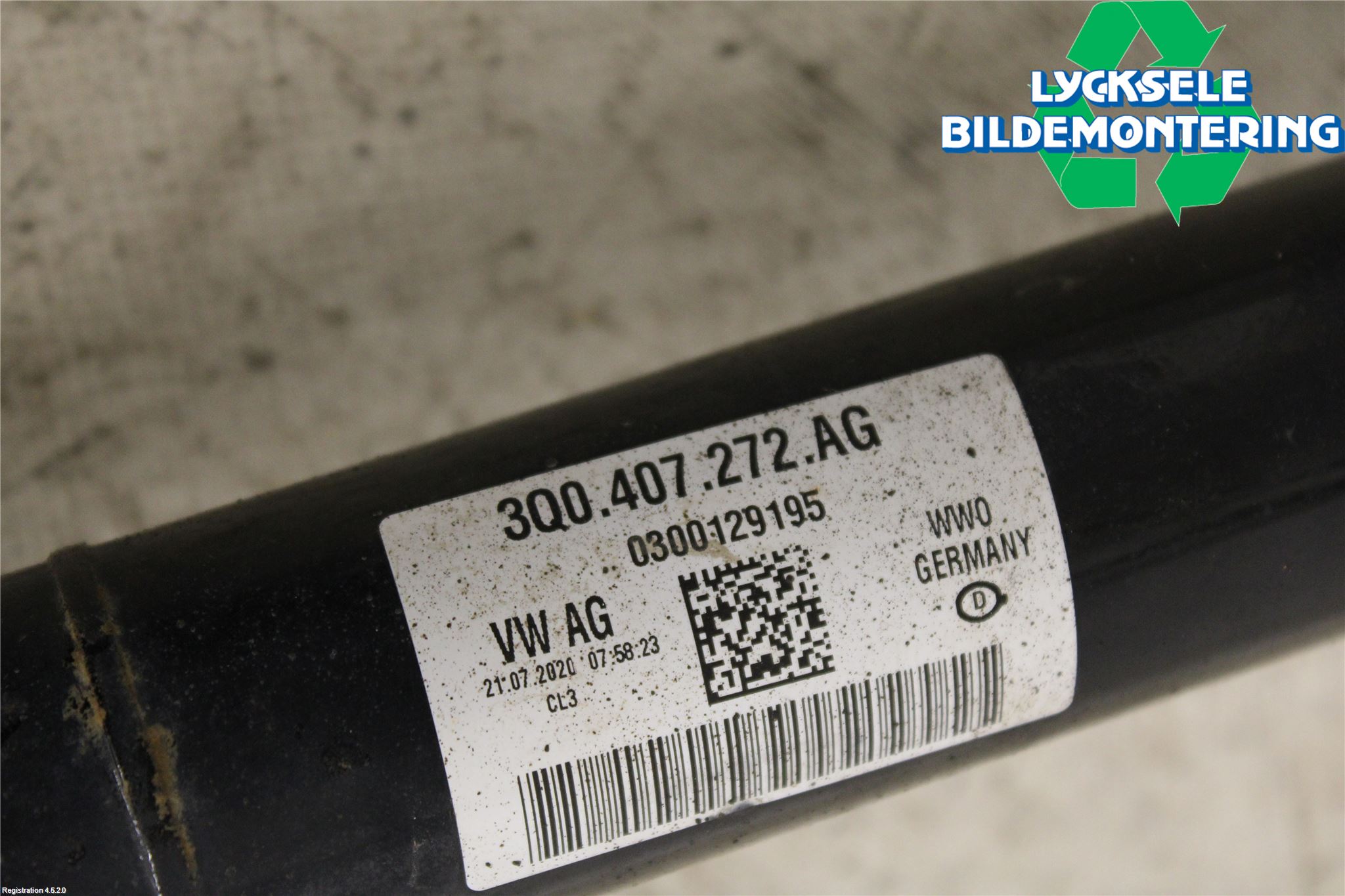 Volkswagen VW TIGUAN 16-24 Drivaxel Fram Höger