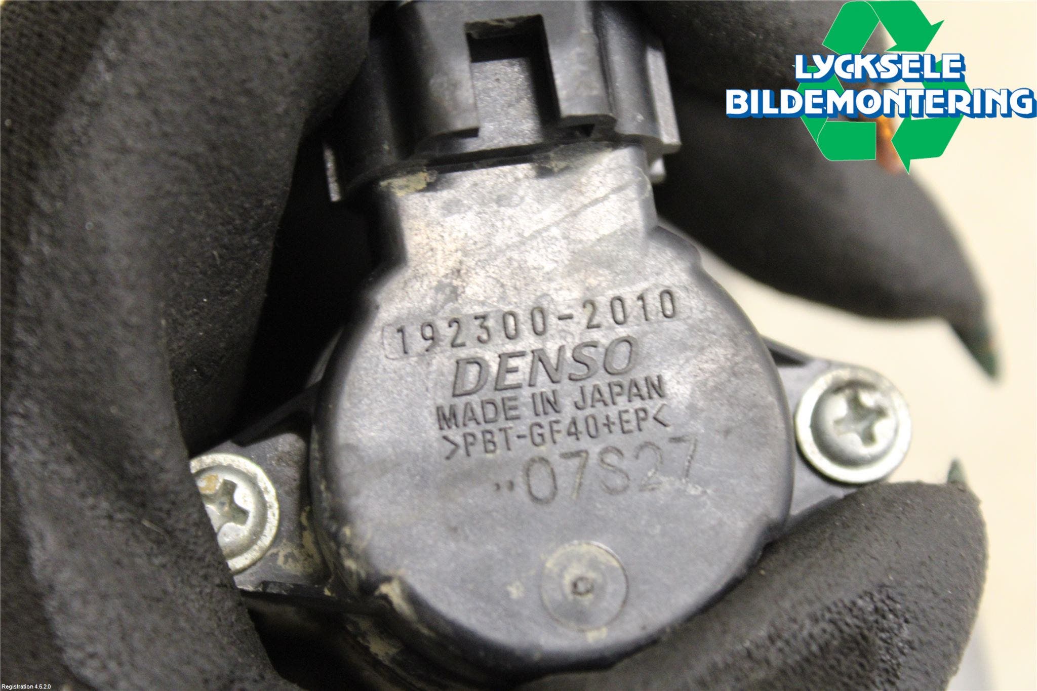 Toyota HILUX 05-16 Injspjällhus