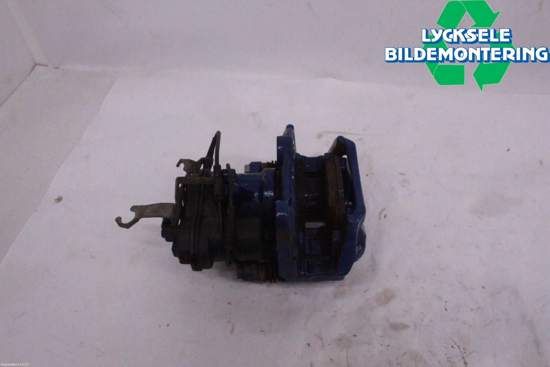 BMW 5 G30/G31/F90 17-23 Bromsok Bak Höger