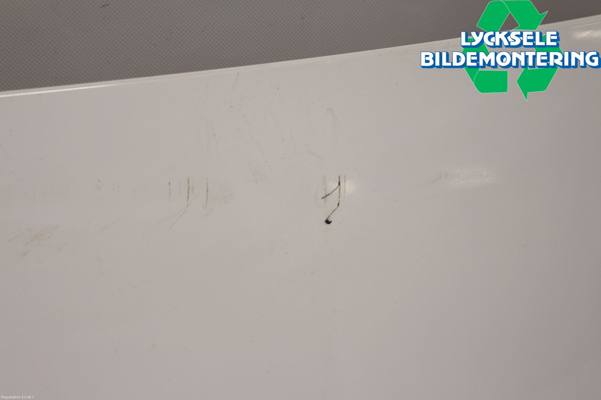 Audi A4/S4 B9 16-19 Spoiler Baklucka