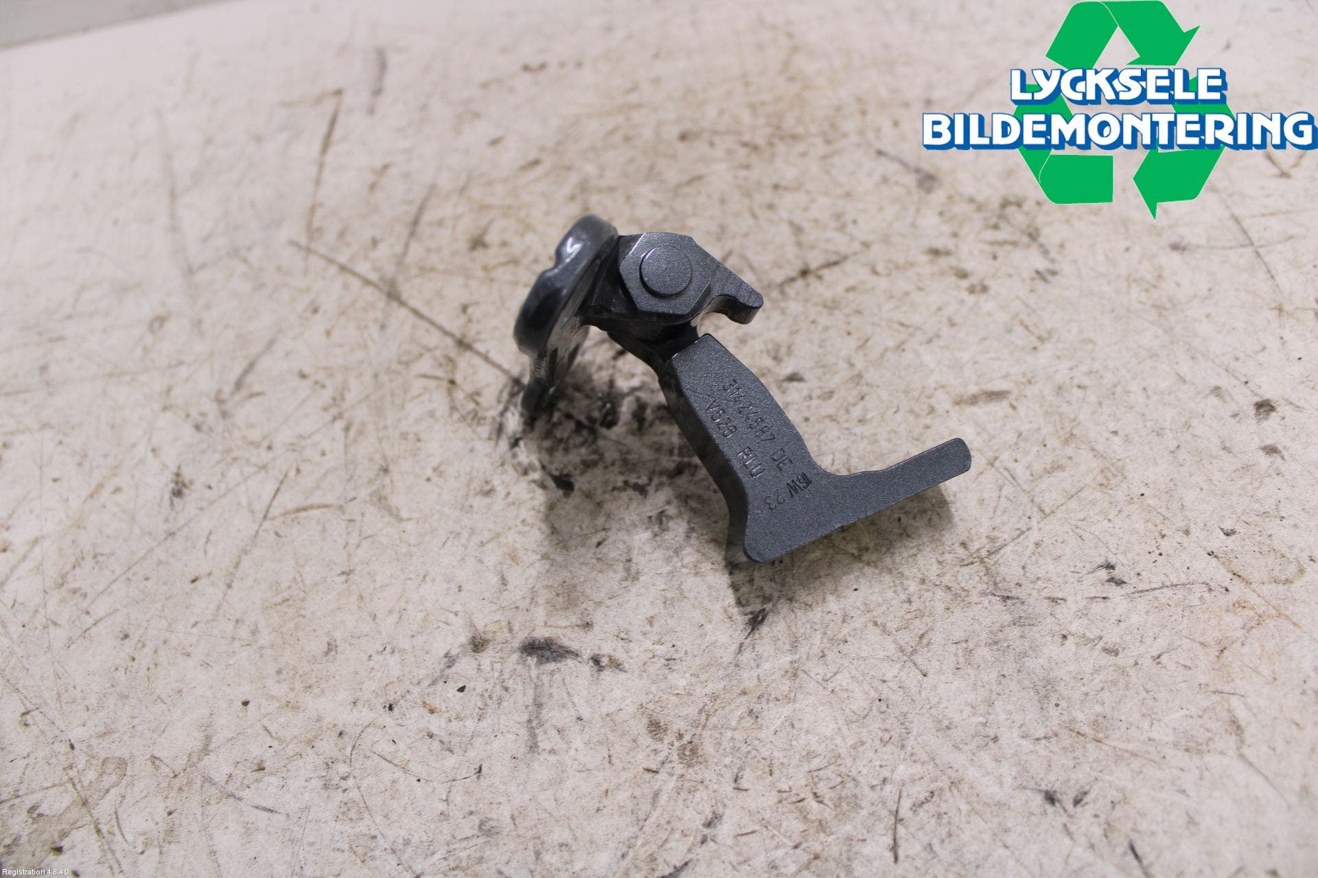 Volvo V90 17->> Dörrgångjärn