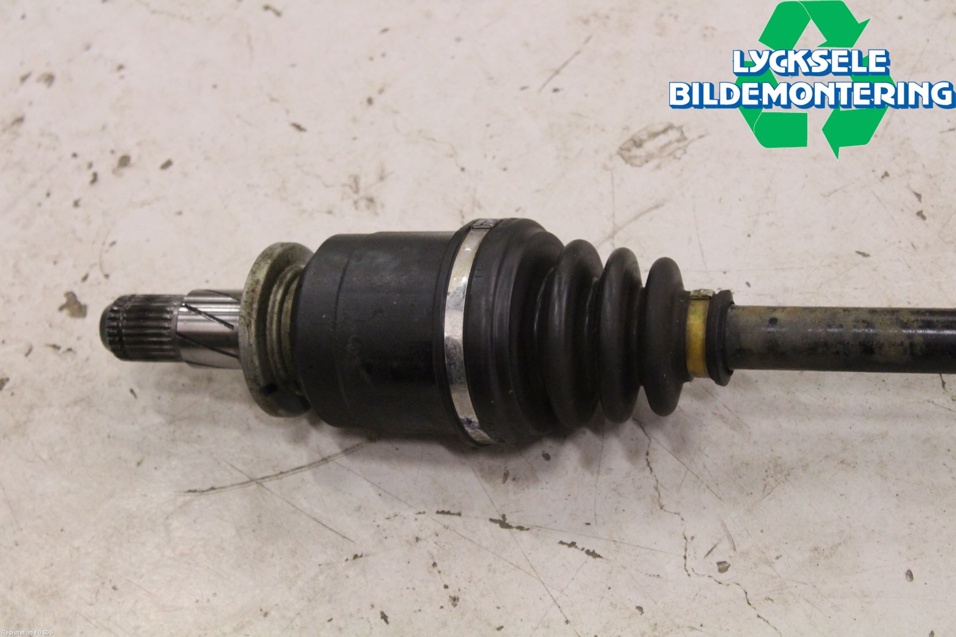 Subaru OUTBACK 15-20 Drivaxel Bak Höger