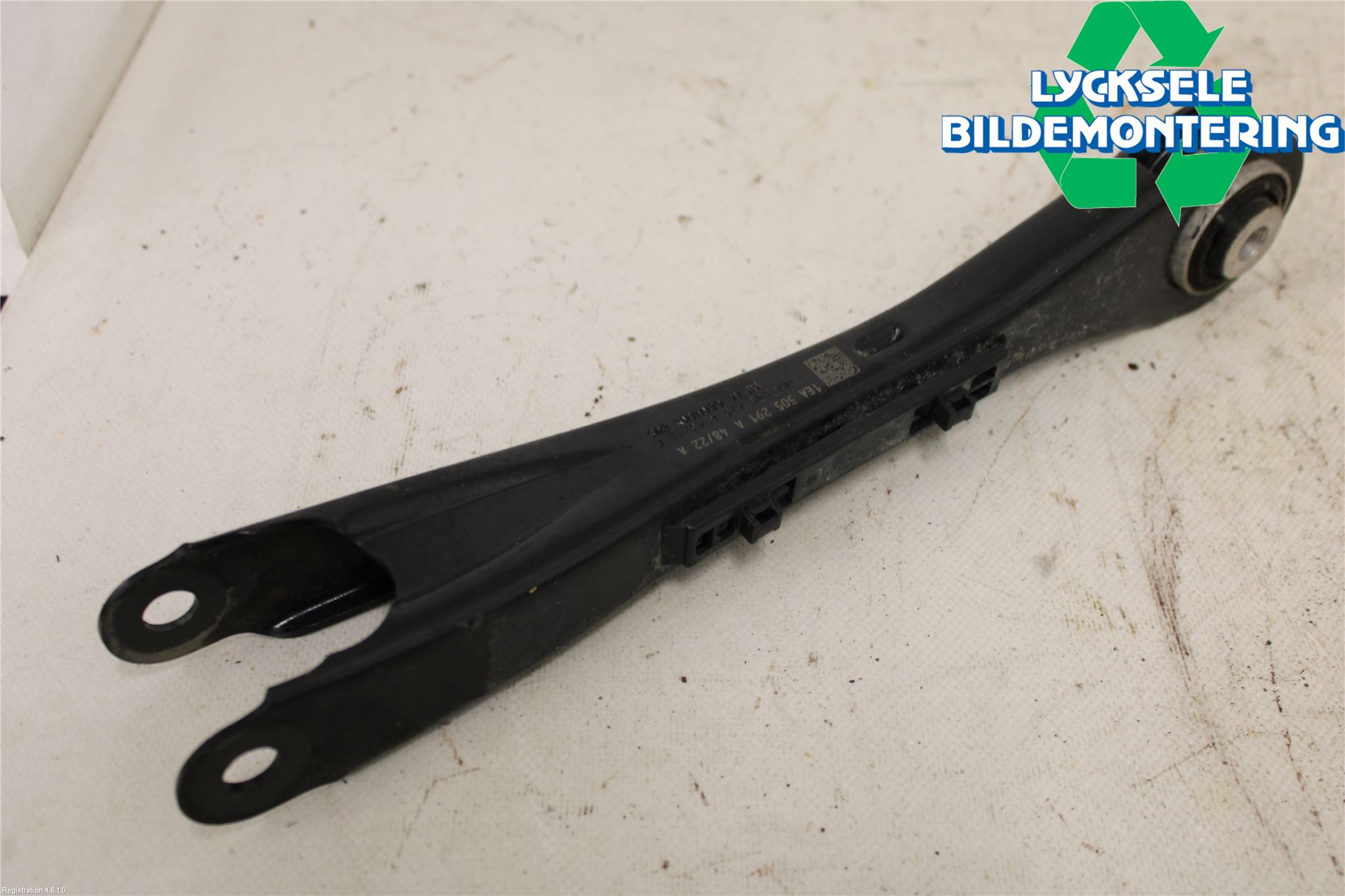 Volkswagen VW ID.3 21- Bärarm Bak Vä-Hö