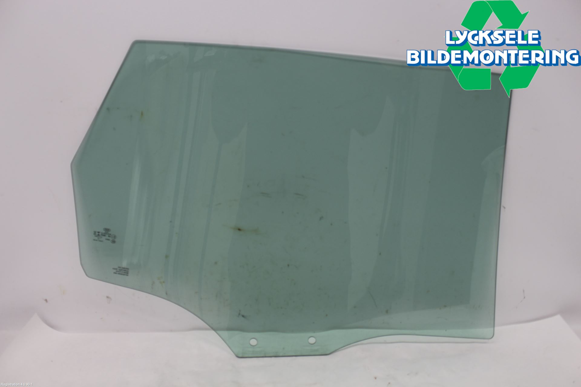 Audi A6 F2/C8 19- Dörruta Bak Vänster