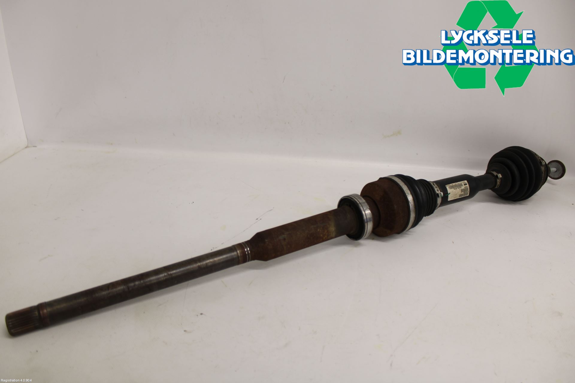 Volvo XC70 14-16 Drivaxel Fram Höger