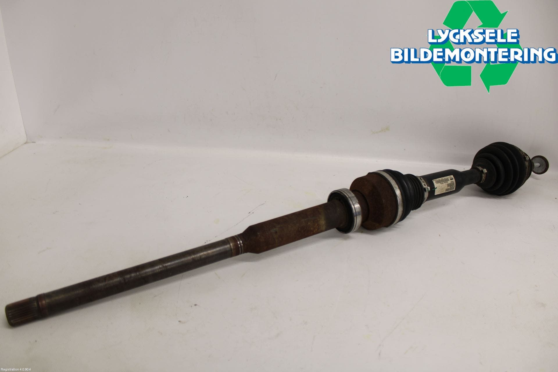 Volvo XC70 14-16 Drivaxel Fram Höger