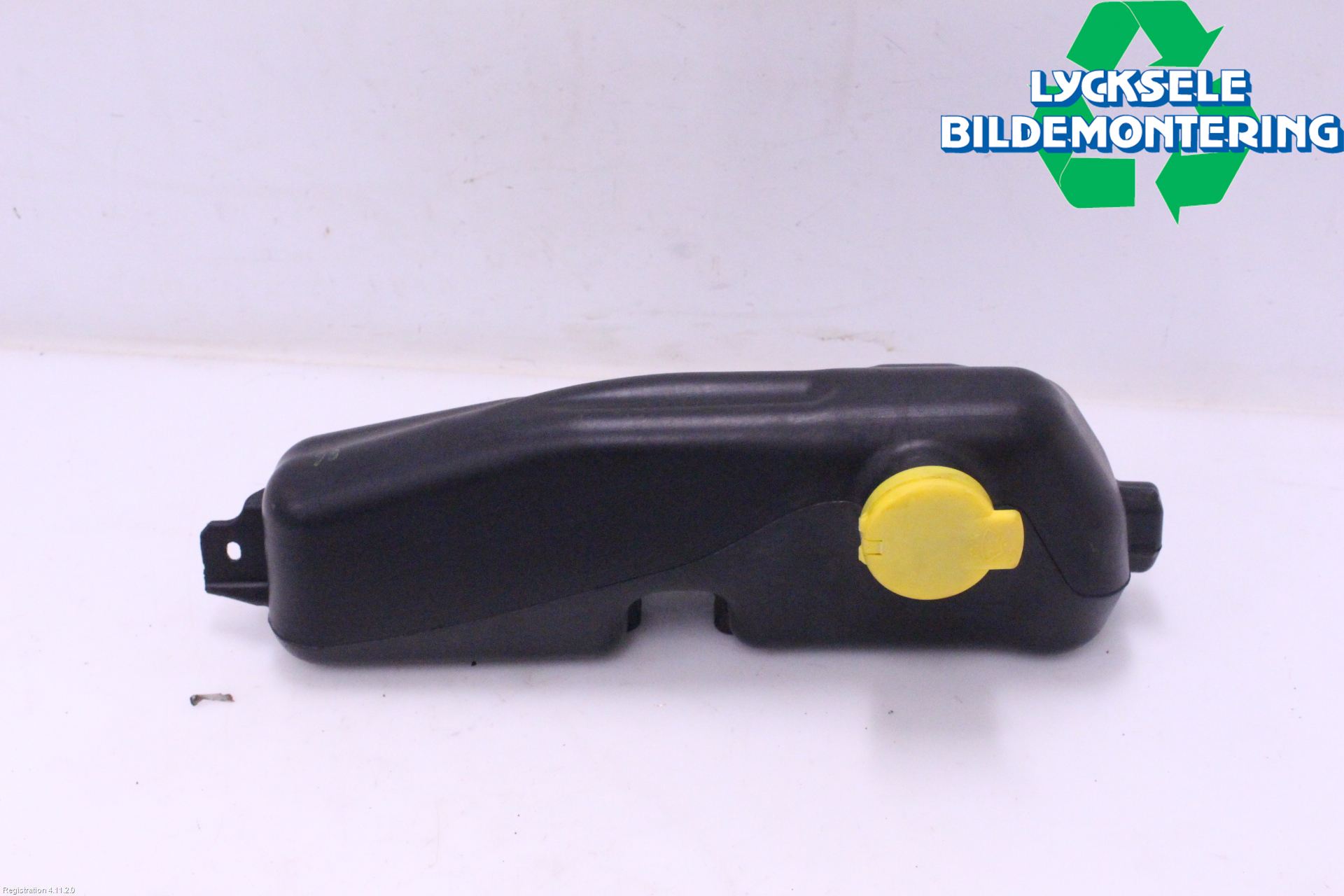 Dacia DUSTER 18-24 Spolartank Vindruta