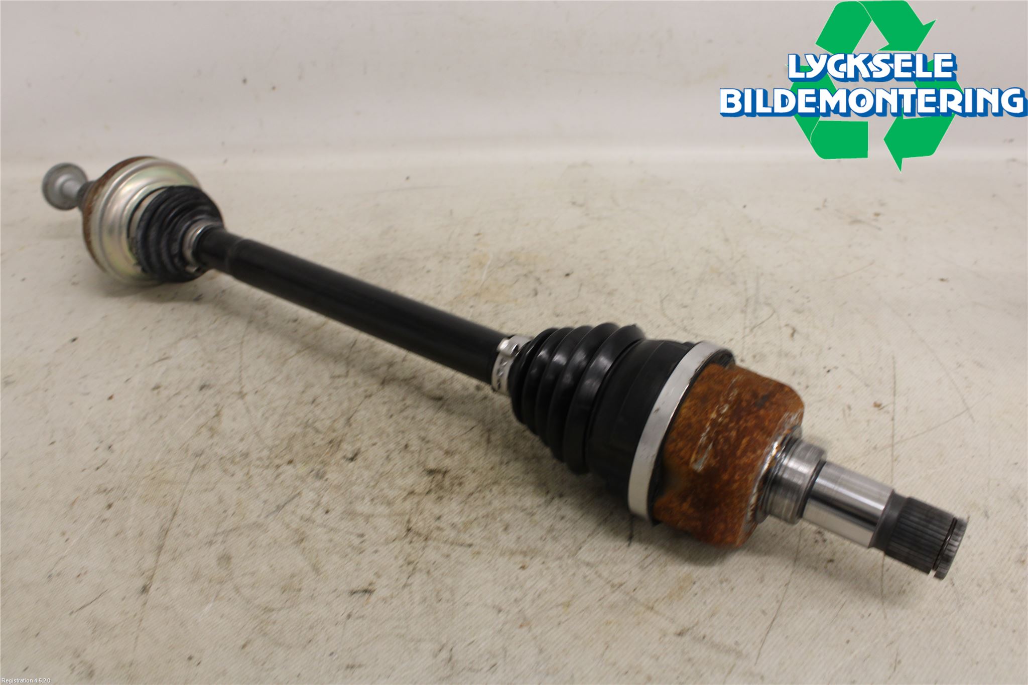 Skoda ENYAQ iV 21- Drivaxel Fram Vänster