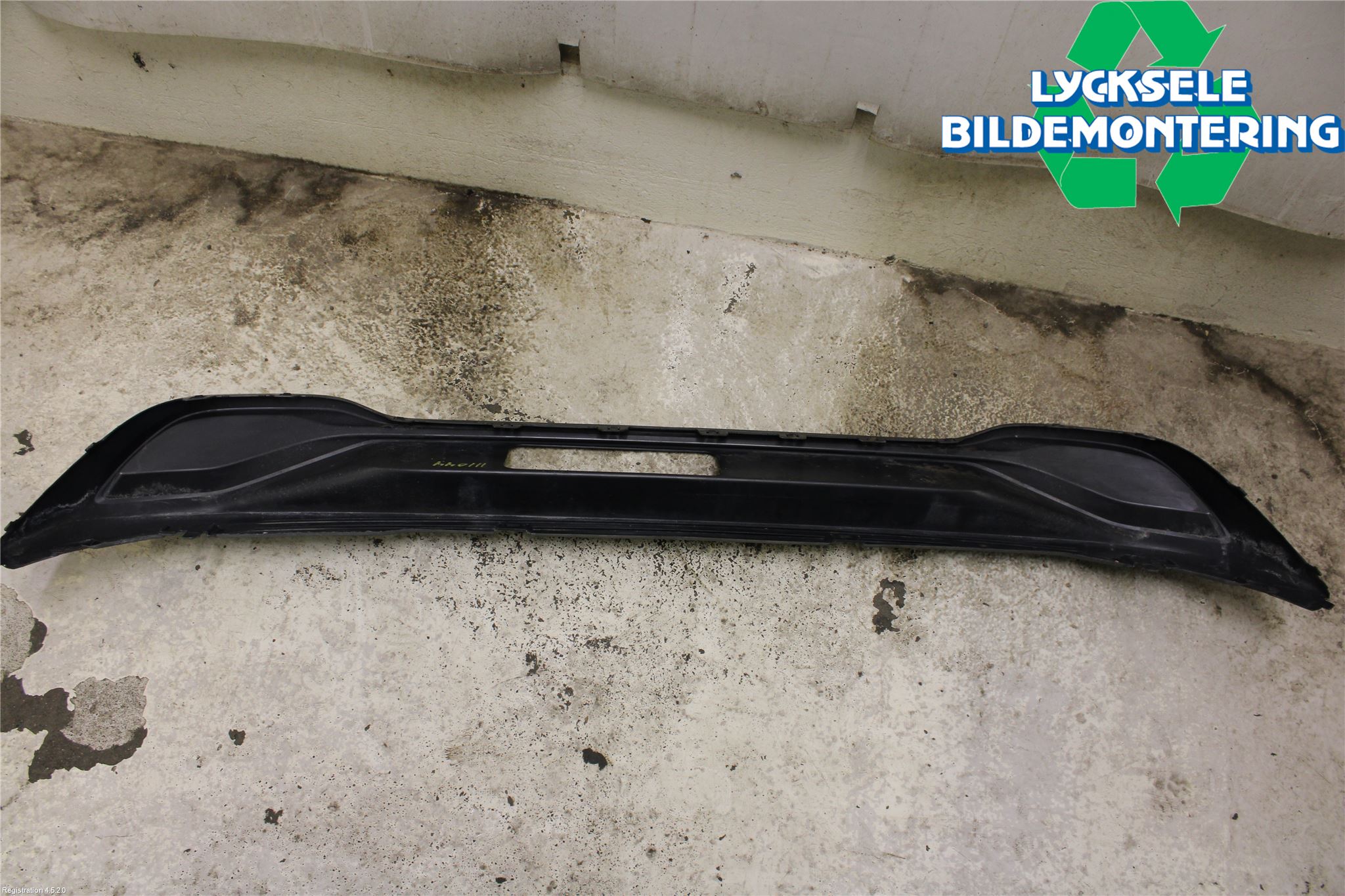 Volkswagen VW GOLF / E-GOLF VIII 20- Spoiler Bak