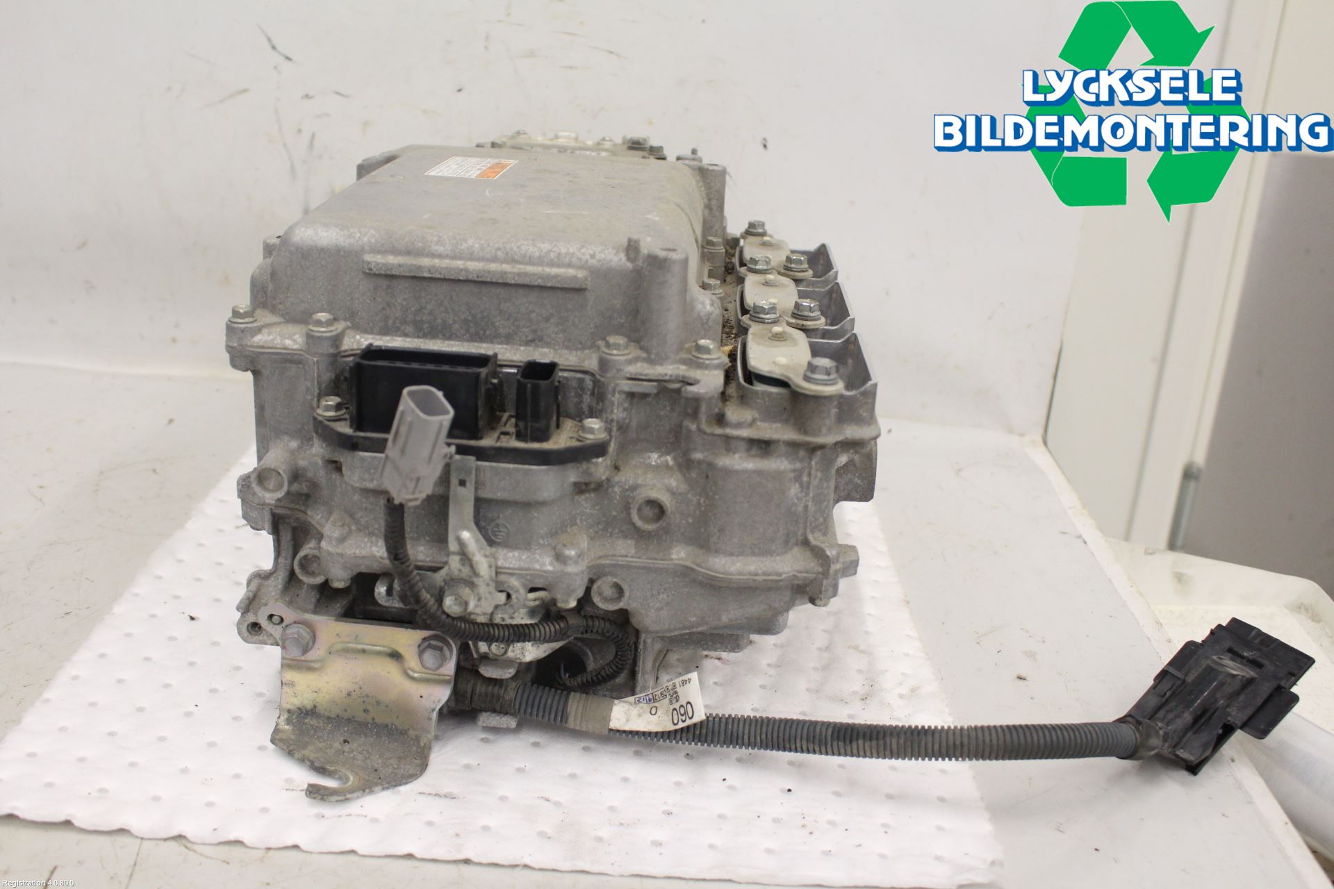 Toyota RAV4 13-18 Inverter Hybrid