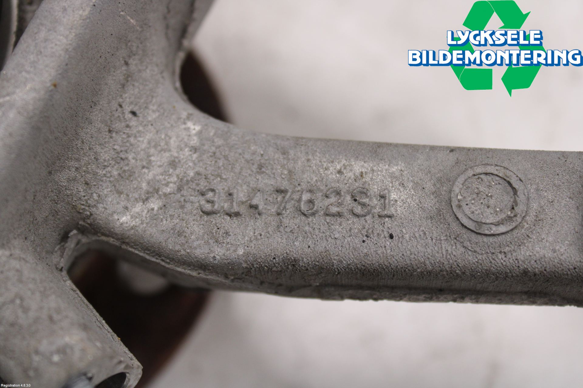 Volvo V60 19- Hjullagerhus Bak Vä