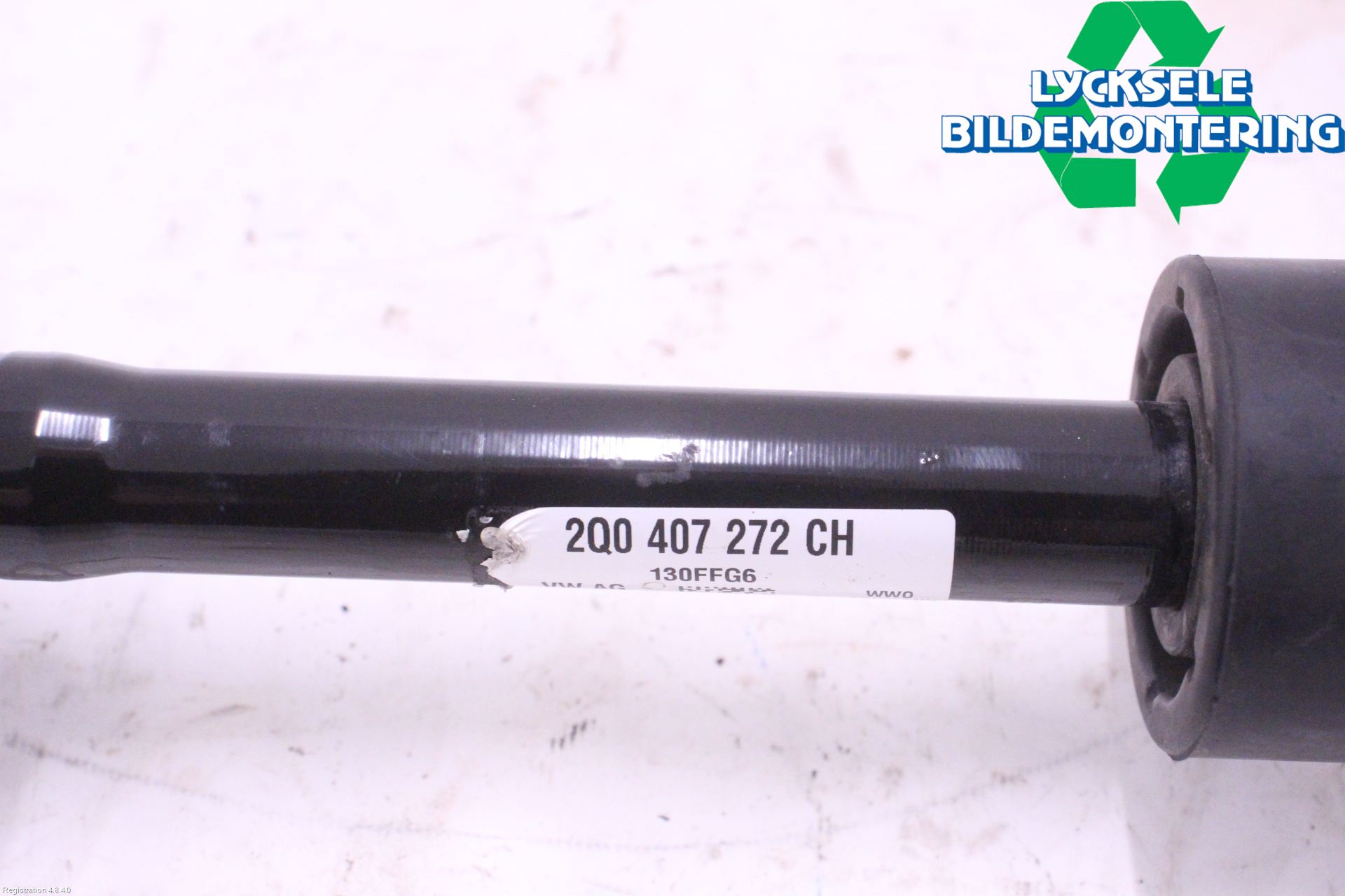 Skoda KAMIQ 20- Drivaxel Fram Höger