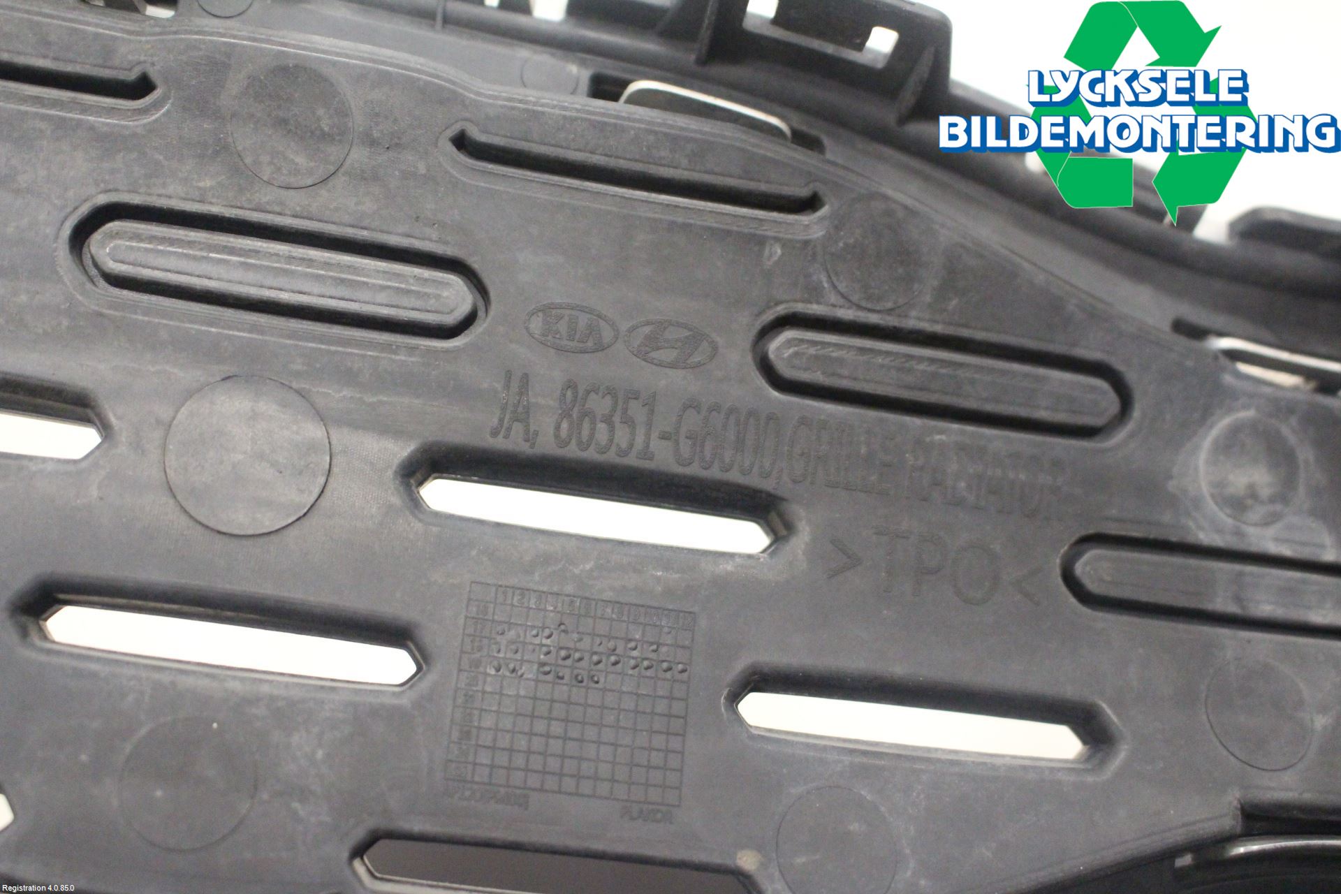 Kia PICANTO 17- Grill Komp