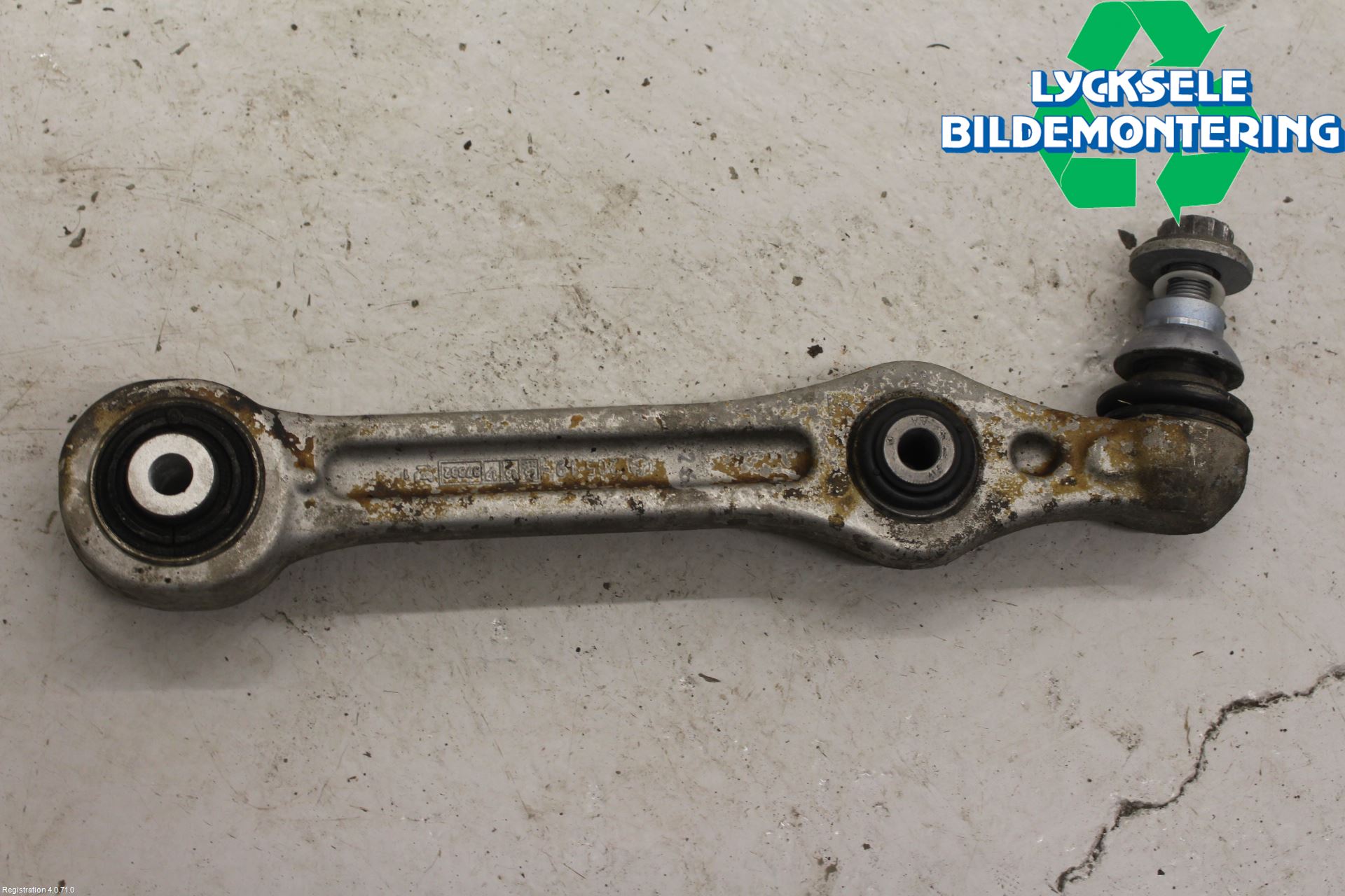 Mercedes-Benz MB C-KLASS (W205) 14-21 Bärarm Fram Undre Hö