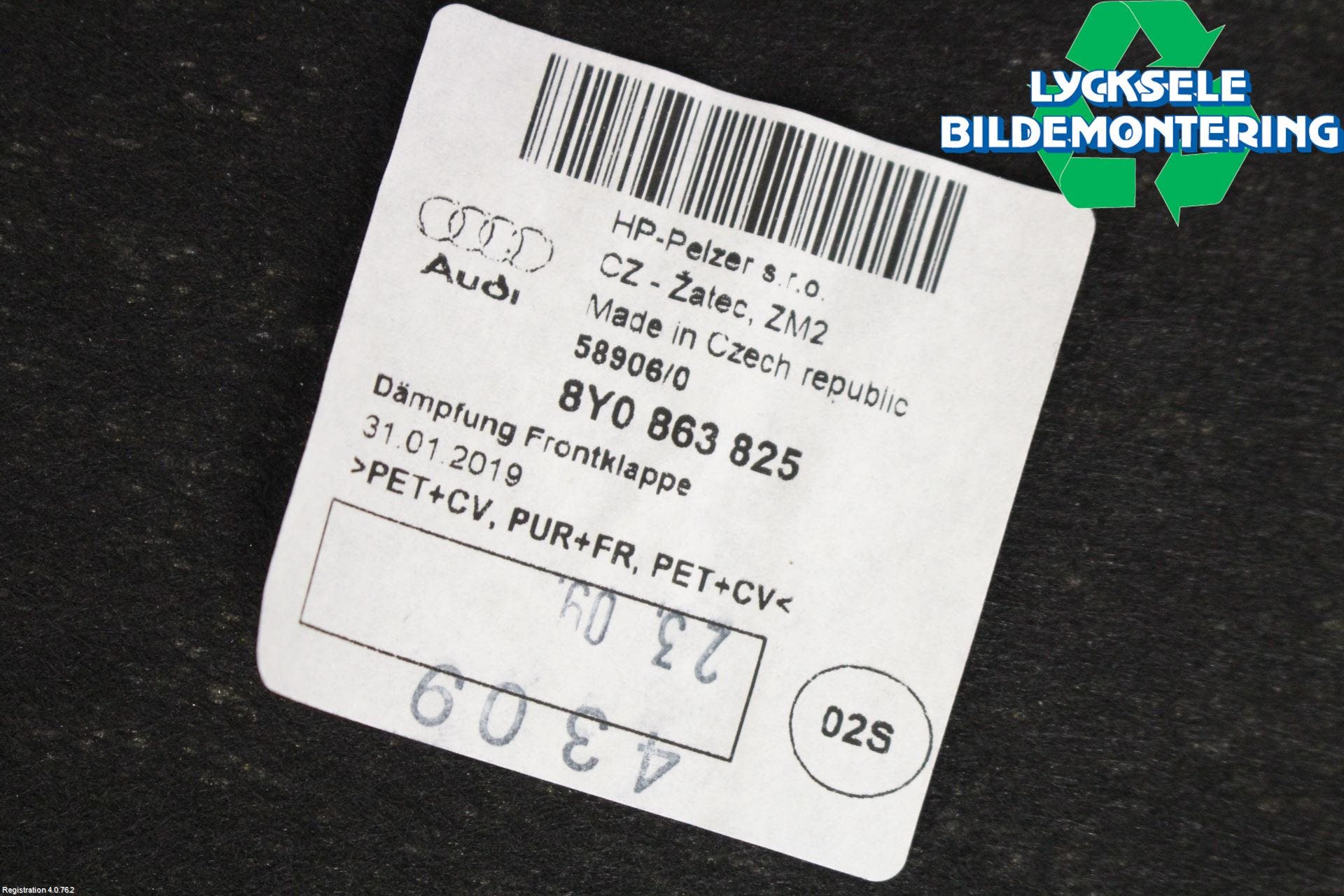 Audi A3/S3 8Y 21- Huvisolering