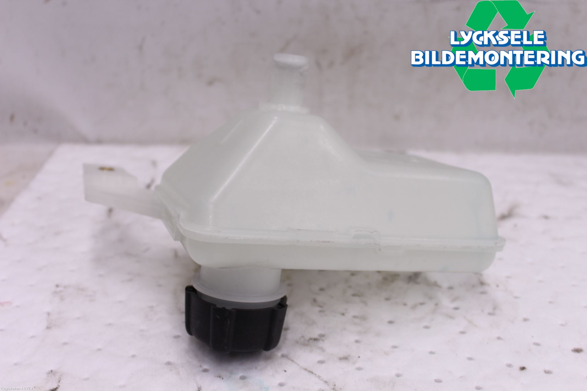 Nissan LEAF 18- Expansionstank