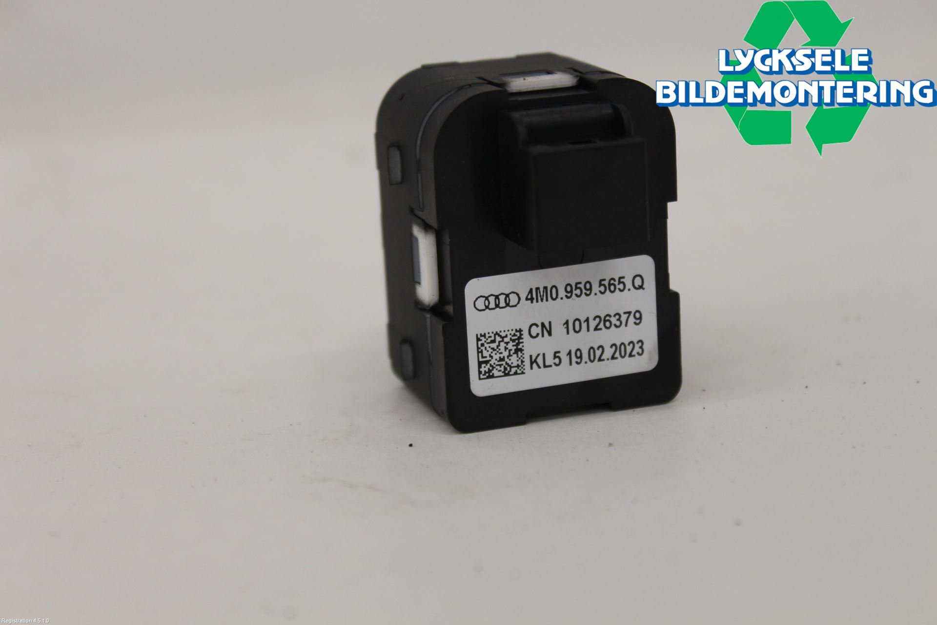 Audi A4/S4 B9 20- Strömställare Spegel