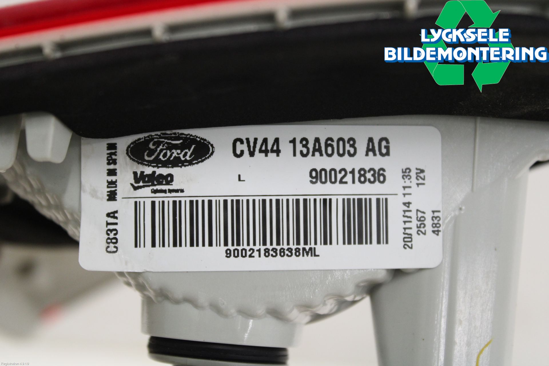 Ford KUGA 13-16 Bakljus Lucka Vä