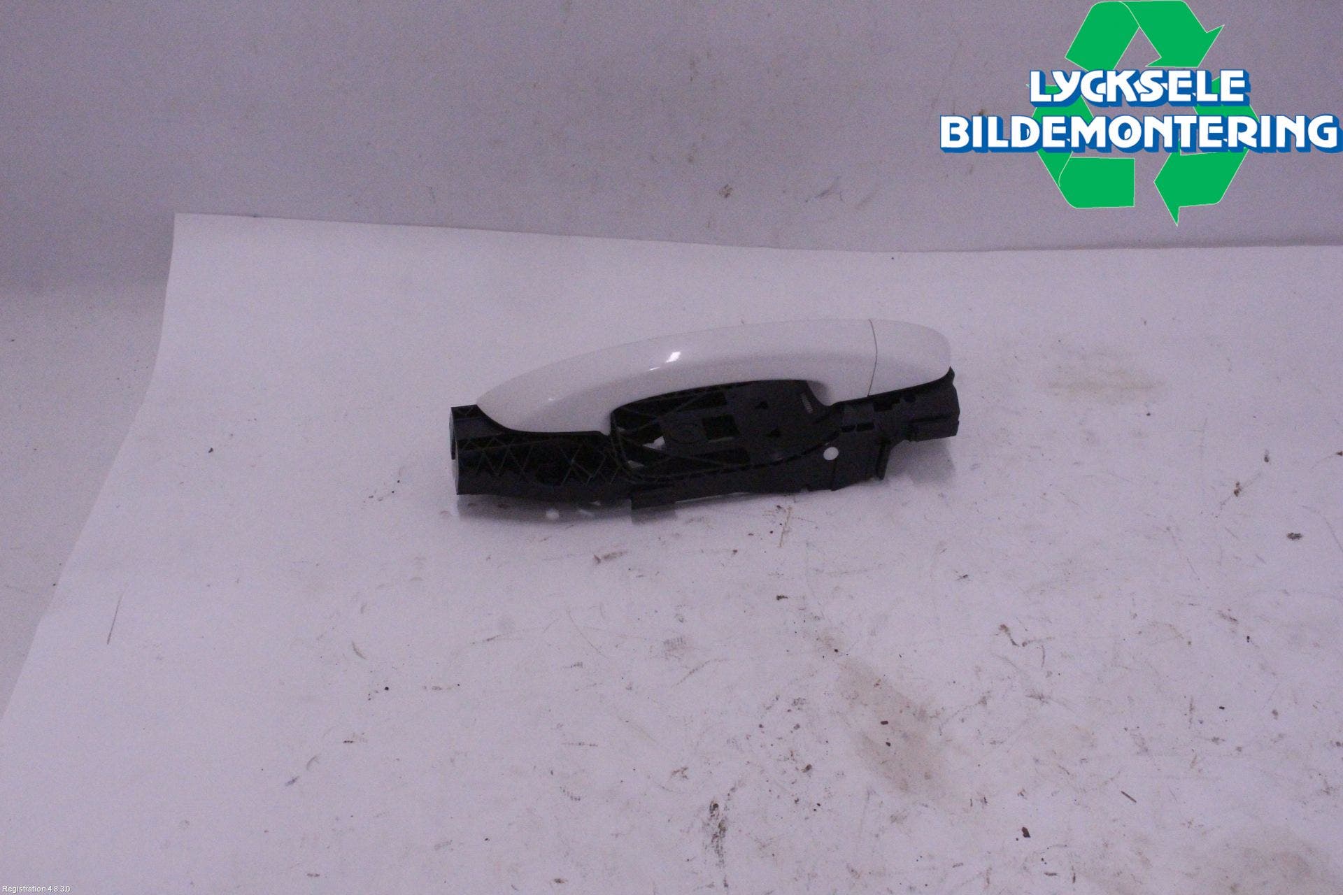 Skoda SUPERB 09-15 Dörrhandtag Yttre Vä