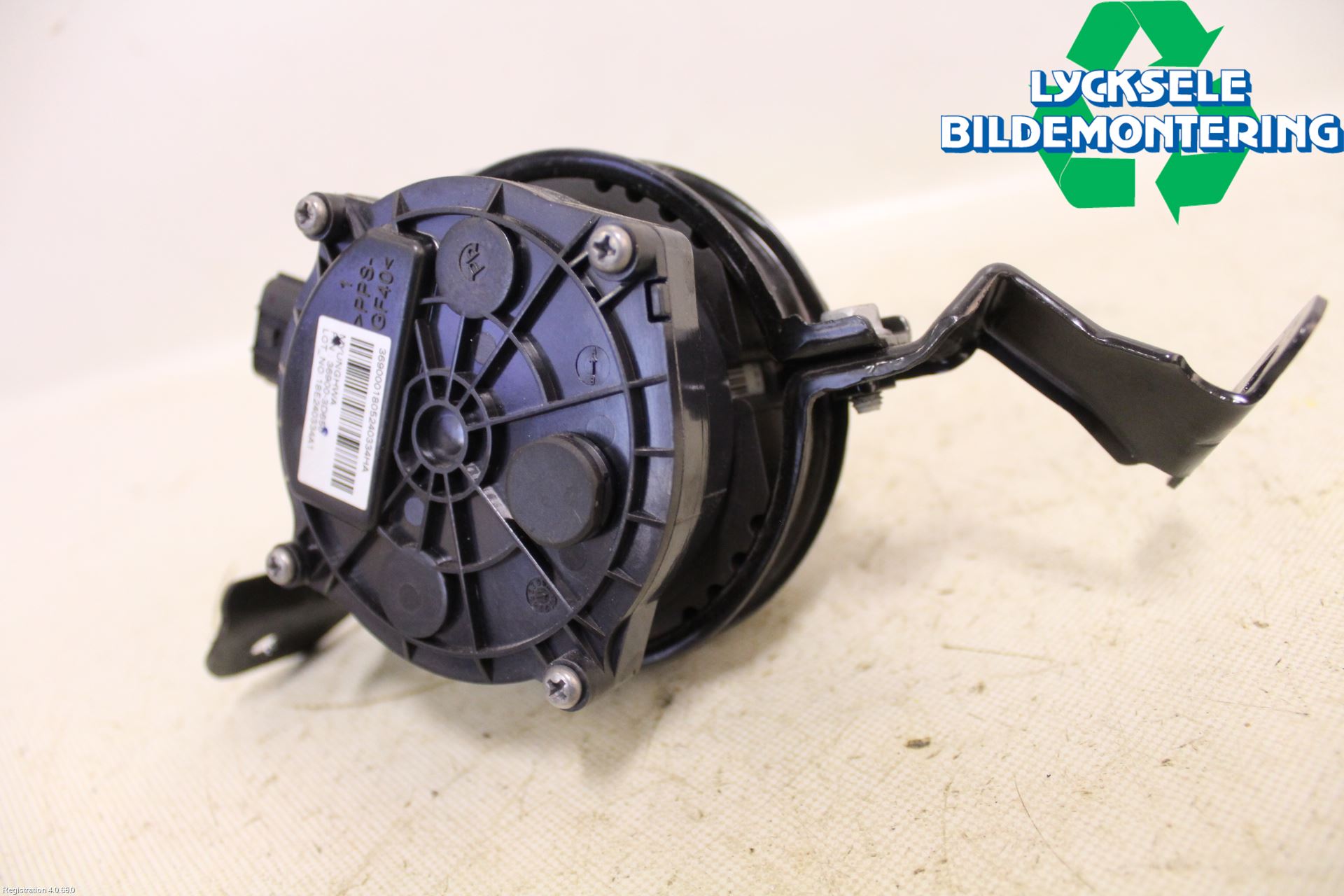 Kia OPTIMA 16-20 Vattenpump